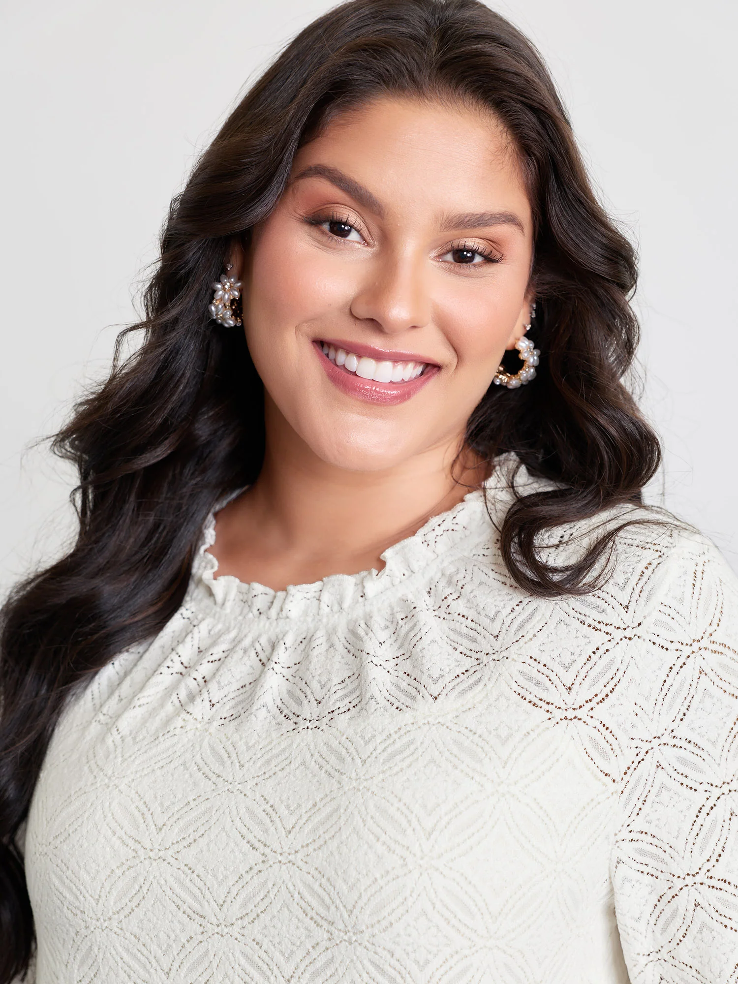 Stretchy Lace Cuff Sleeve Blouse - Image 3