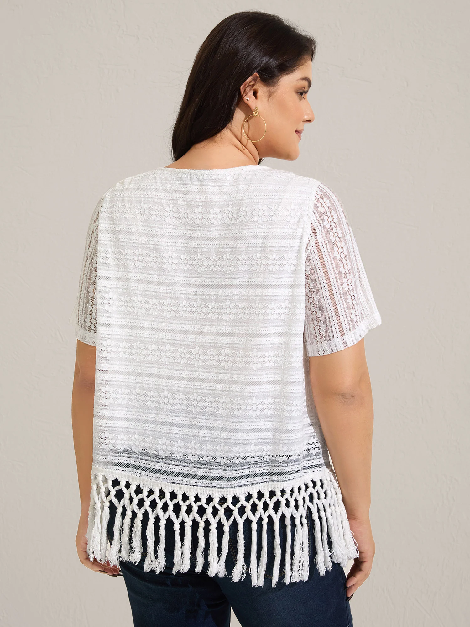 Stretchy Lace Tassel Hem Solid Top - Image 5