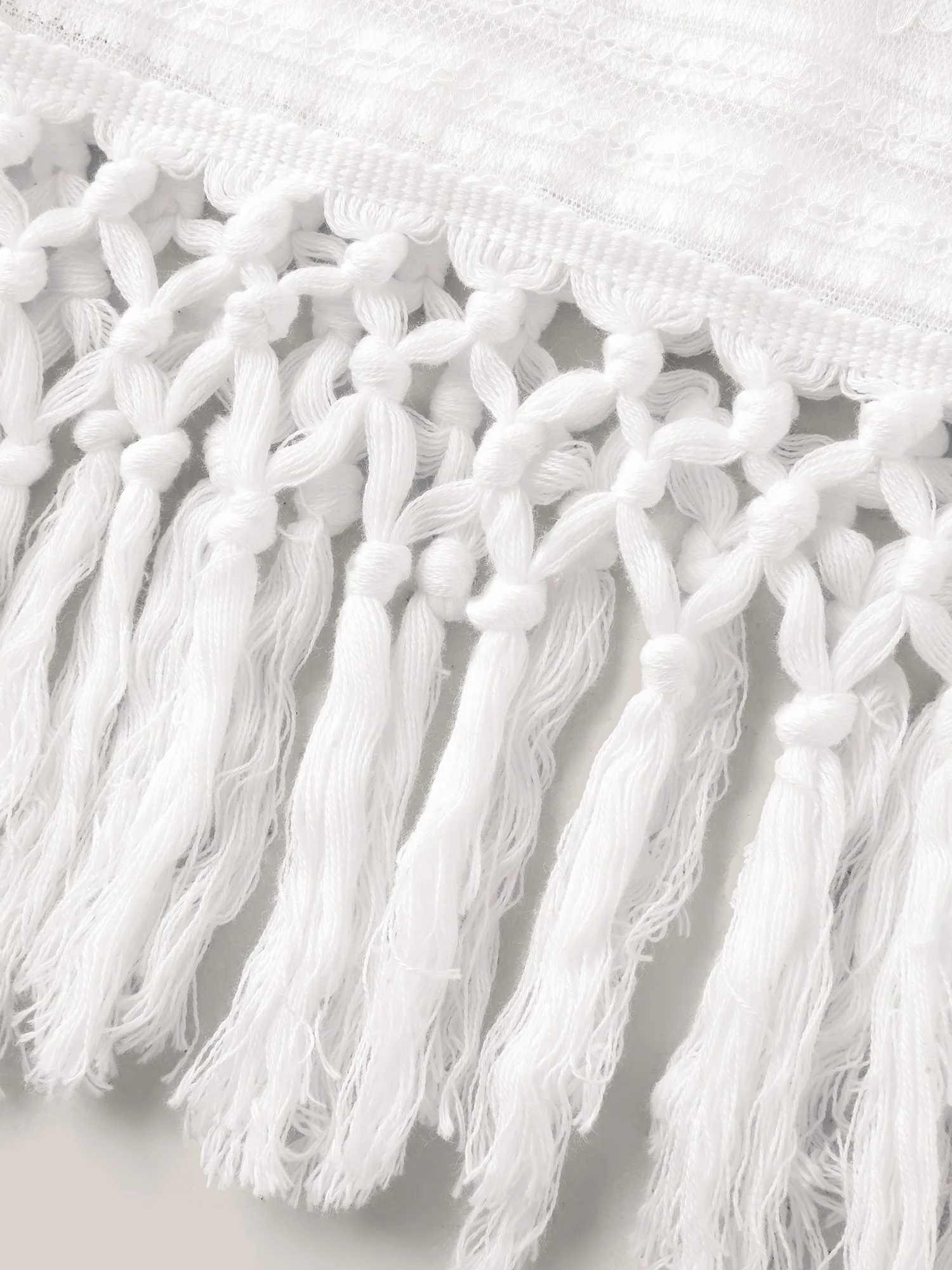 Stretchy Lace Tassel Hem Solid Top - Image 7