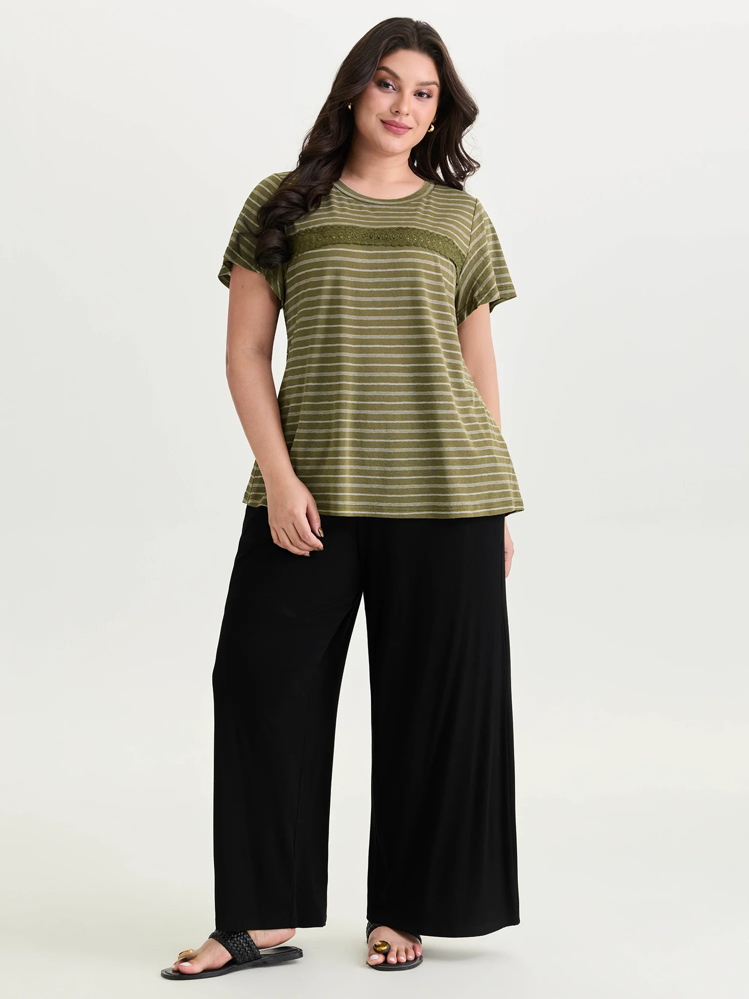 Stretchy Lace Trim Round Neck T-Shirt - Image 4