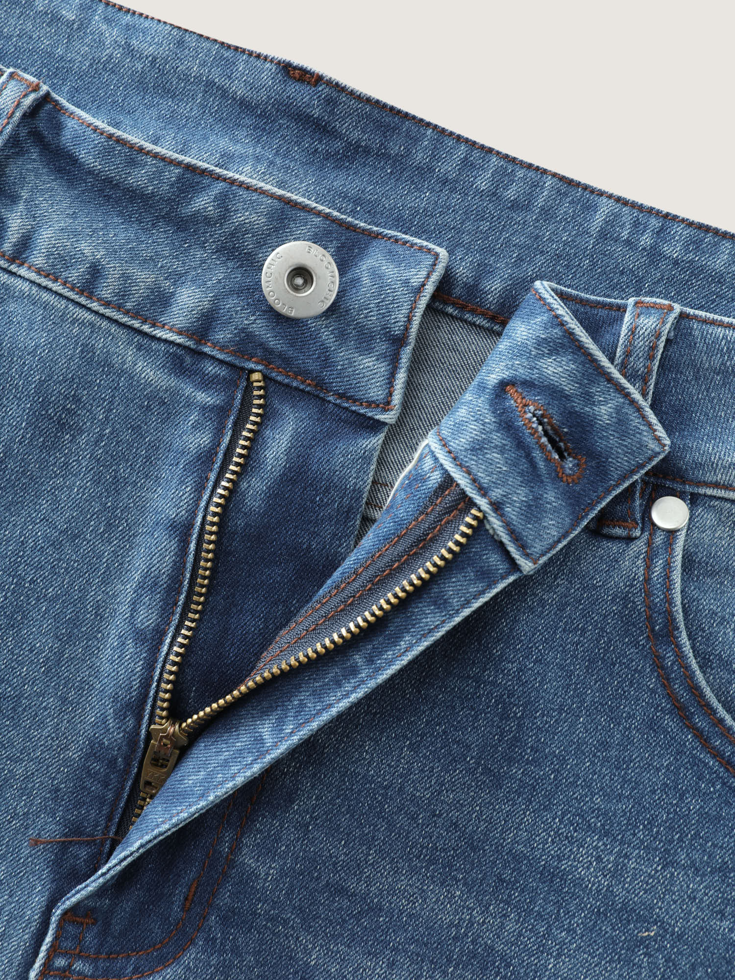 Stretchy Mid-Rise Denim Shorts - Image 6
