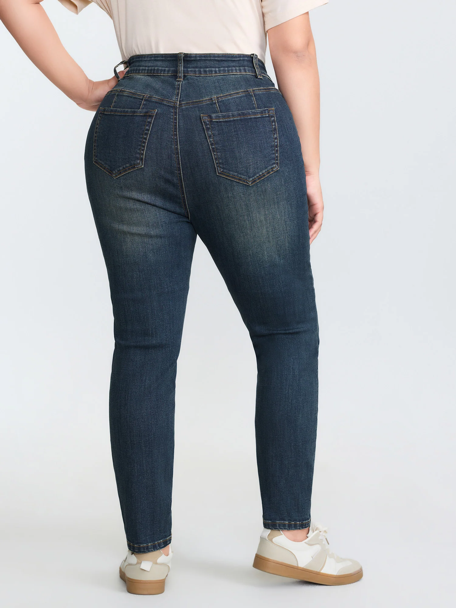 Stretchy Mid-Rise Skinny-Fit Jeans - Image 5