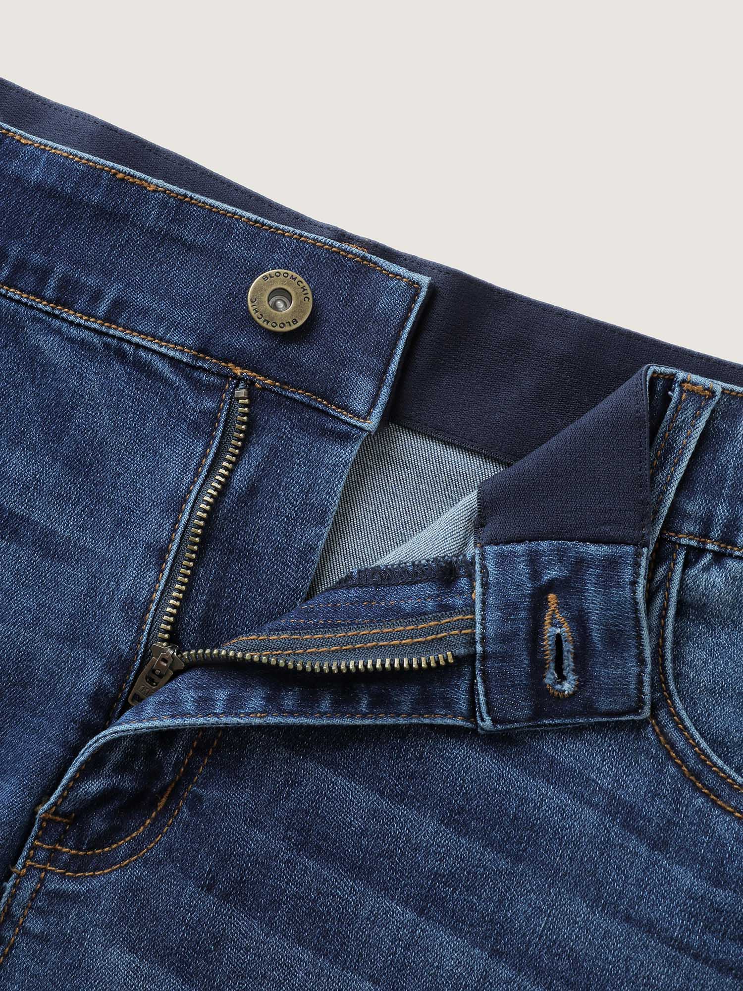 Hip Sculpting Skinny-Fit Cropped Jeans - Image 6
