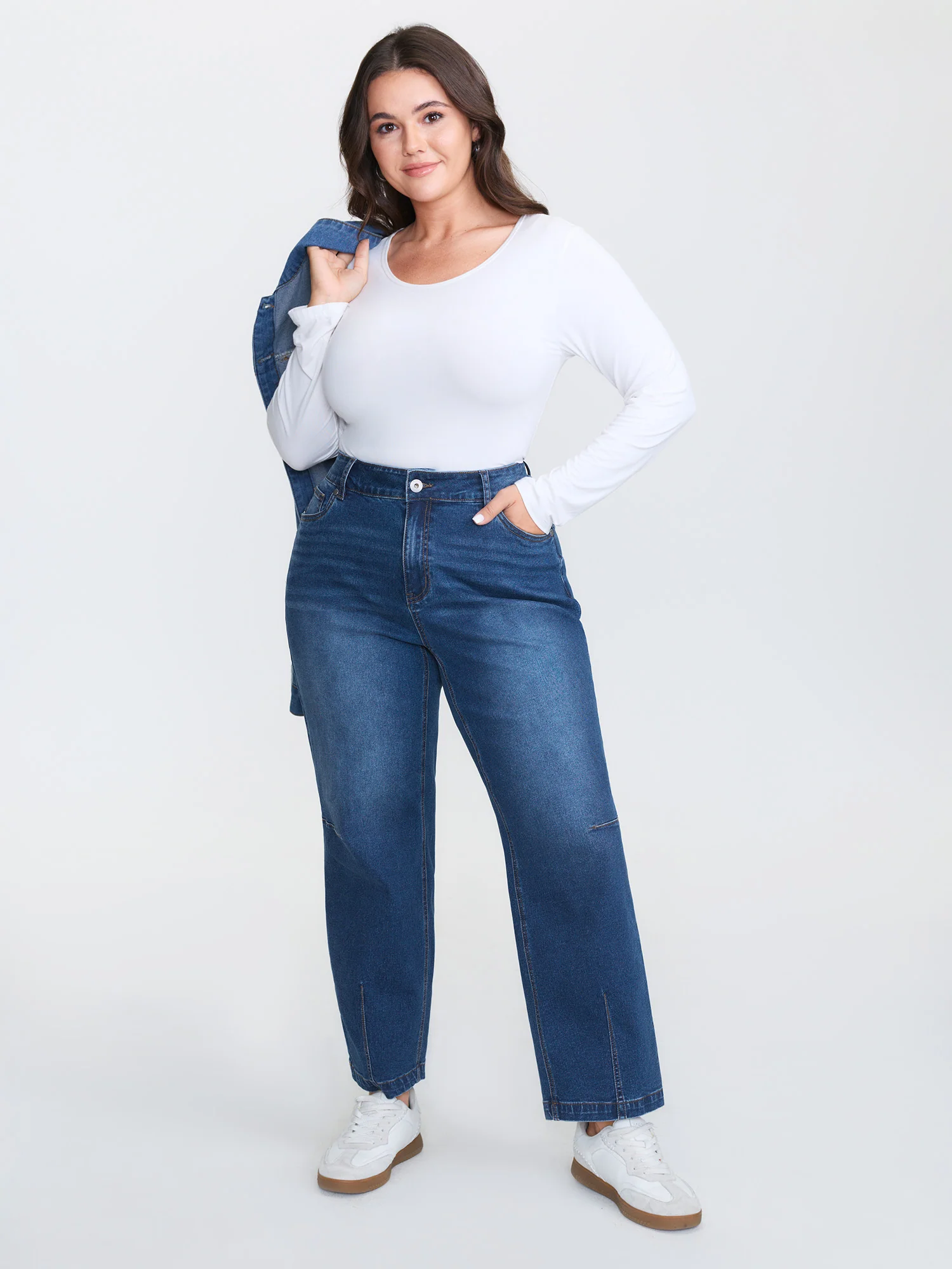 Stretchy Mid-Rise Straight-Leg Jeans - Image 2