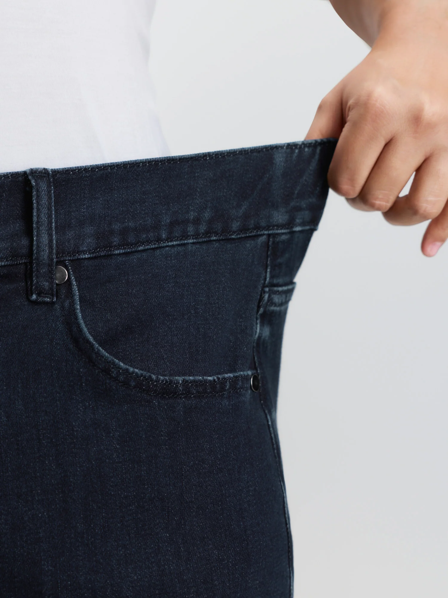 Stretchy Mid Rise Wide Leg Jeans - Image 4