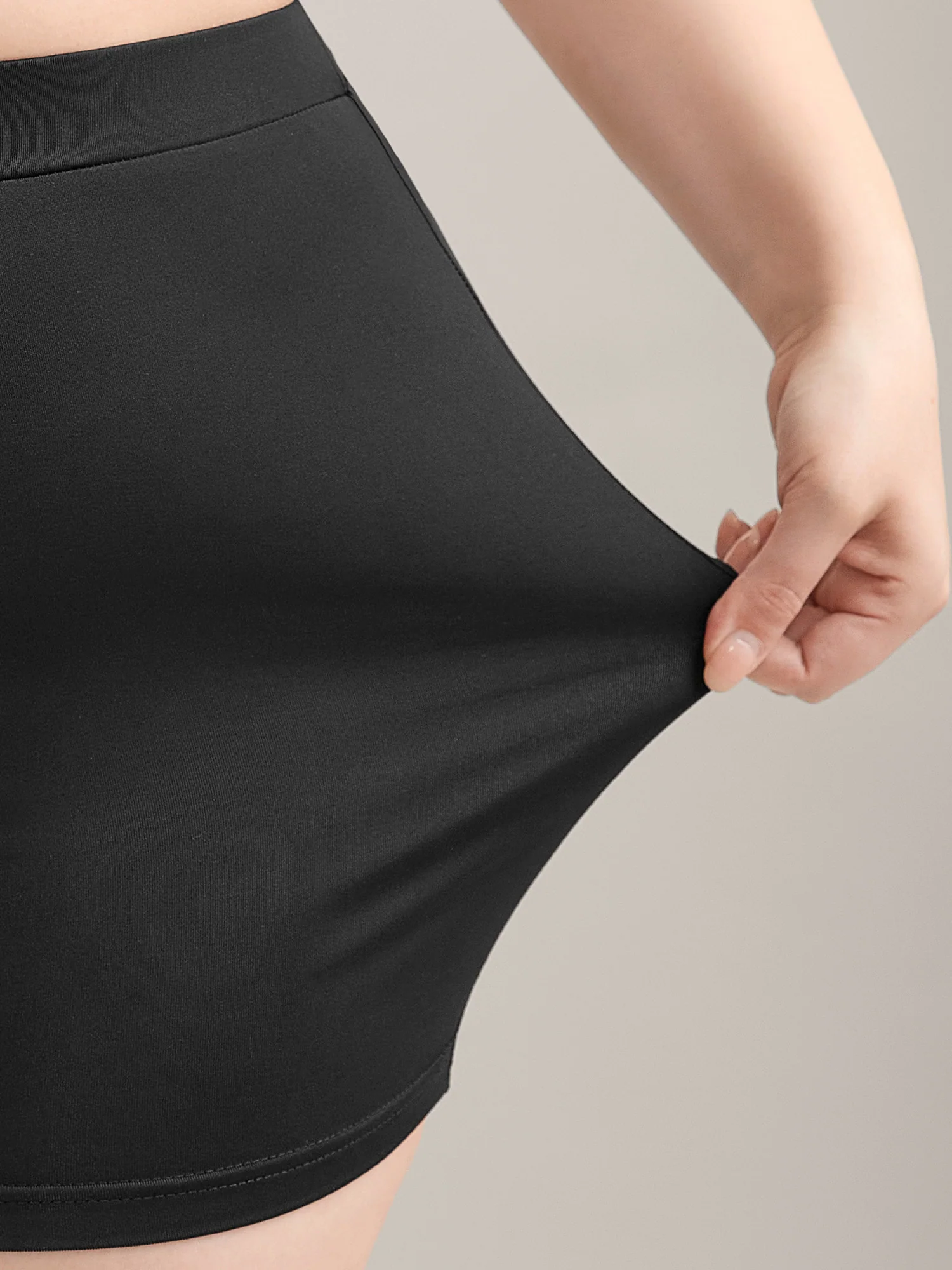 Stretchy Mid Waist Tight-Fit Shorts - Image 4