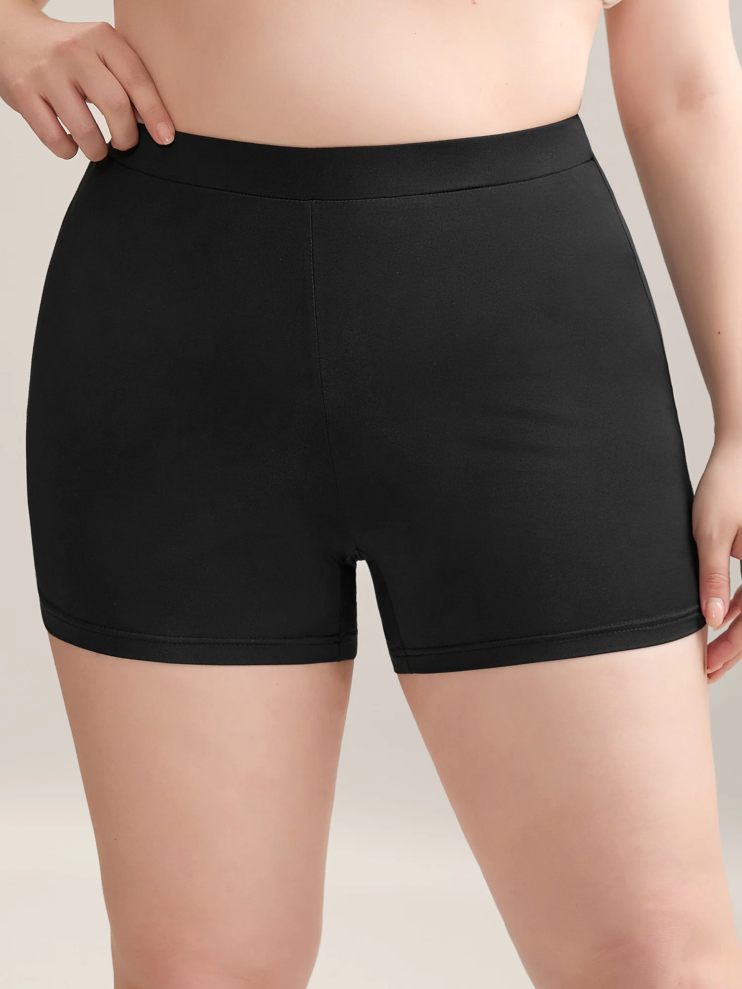 Stretchy Mid Waist Tight-Fit Shorts - Image 5
