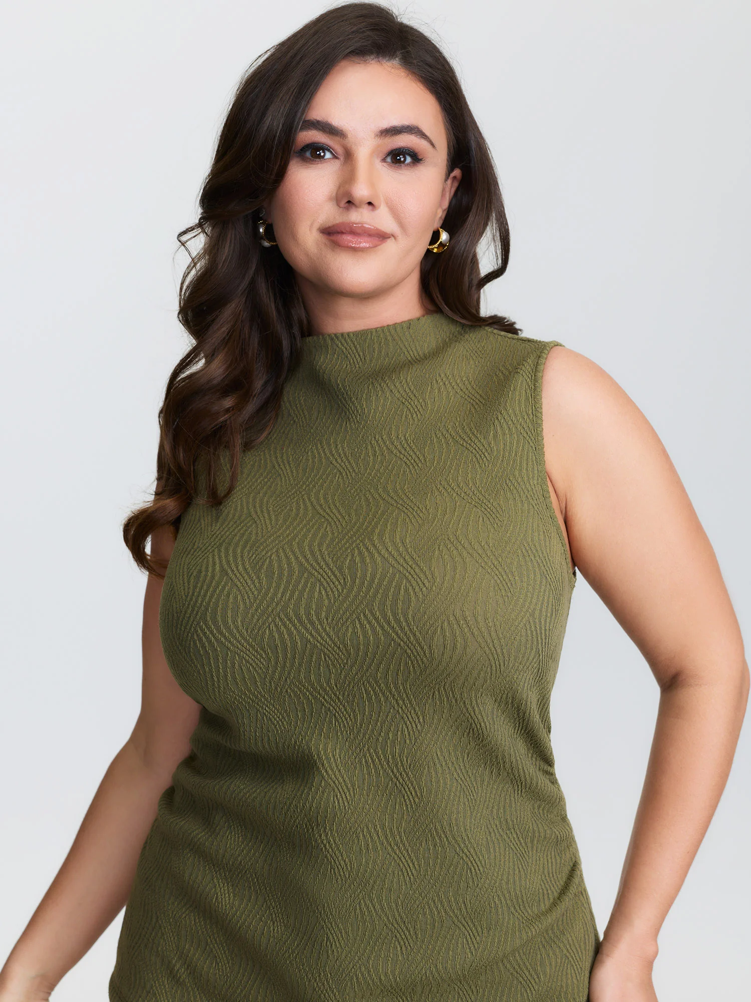 Stretchy Mockneck Ruched Tank Top - Image 2