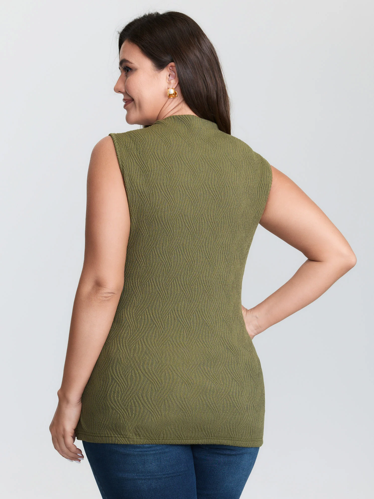 Stretchy Mockneck Ruched Tank Top - Image 5