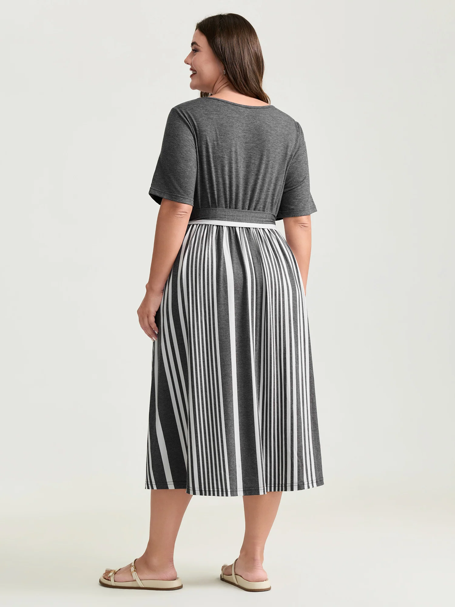 Stretchy Monochrome Striped Belted Waist Midi Dress - Image 5