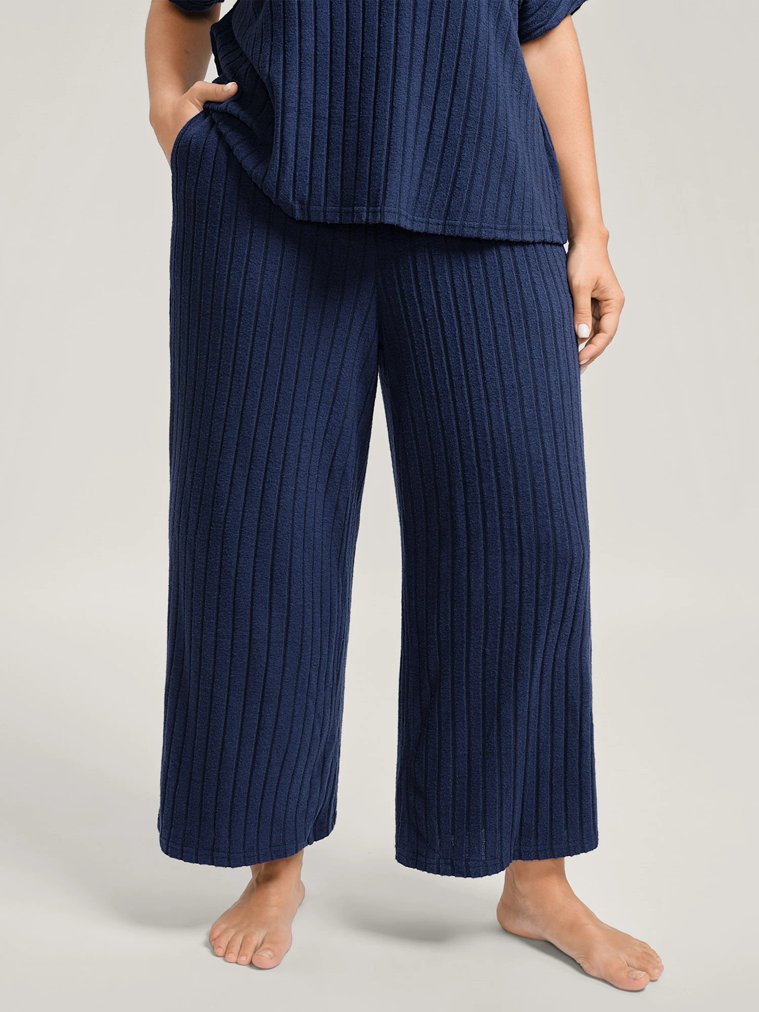 Stretchy Pit Strip Solid Loungewear Set - Image 4