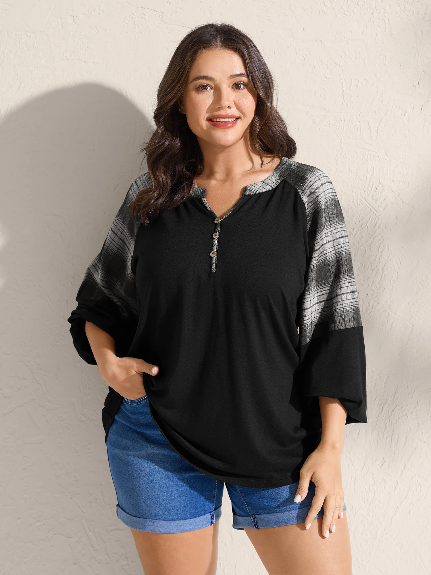Stretchy Plaid Sleeve Split Neck T-Shirt - Image 11