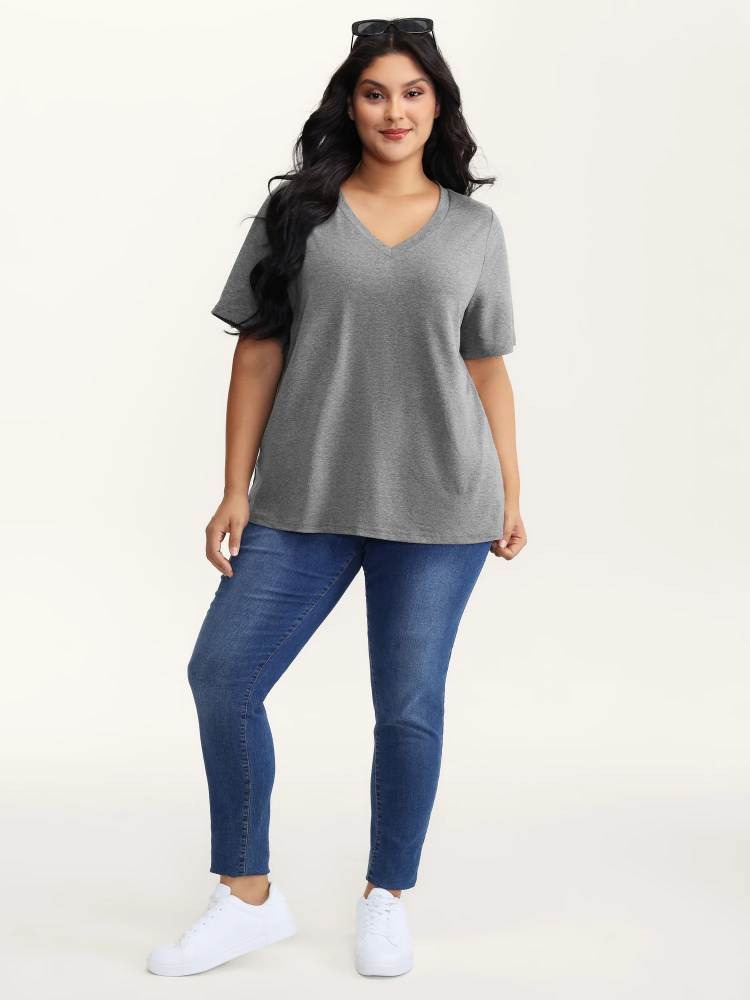 Stretchy Plain V-Neck T-Shirt - Image 15