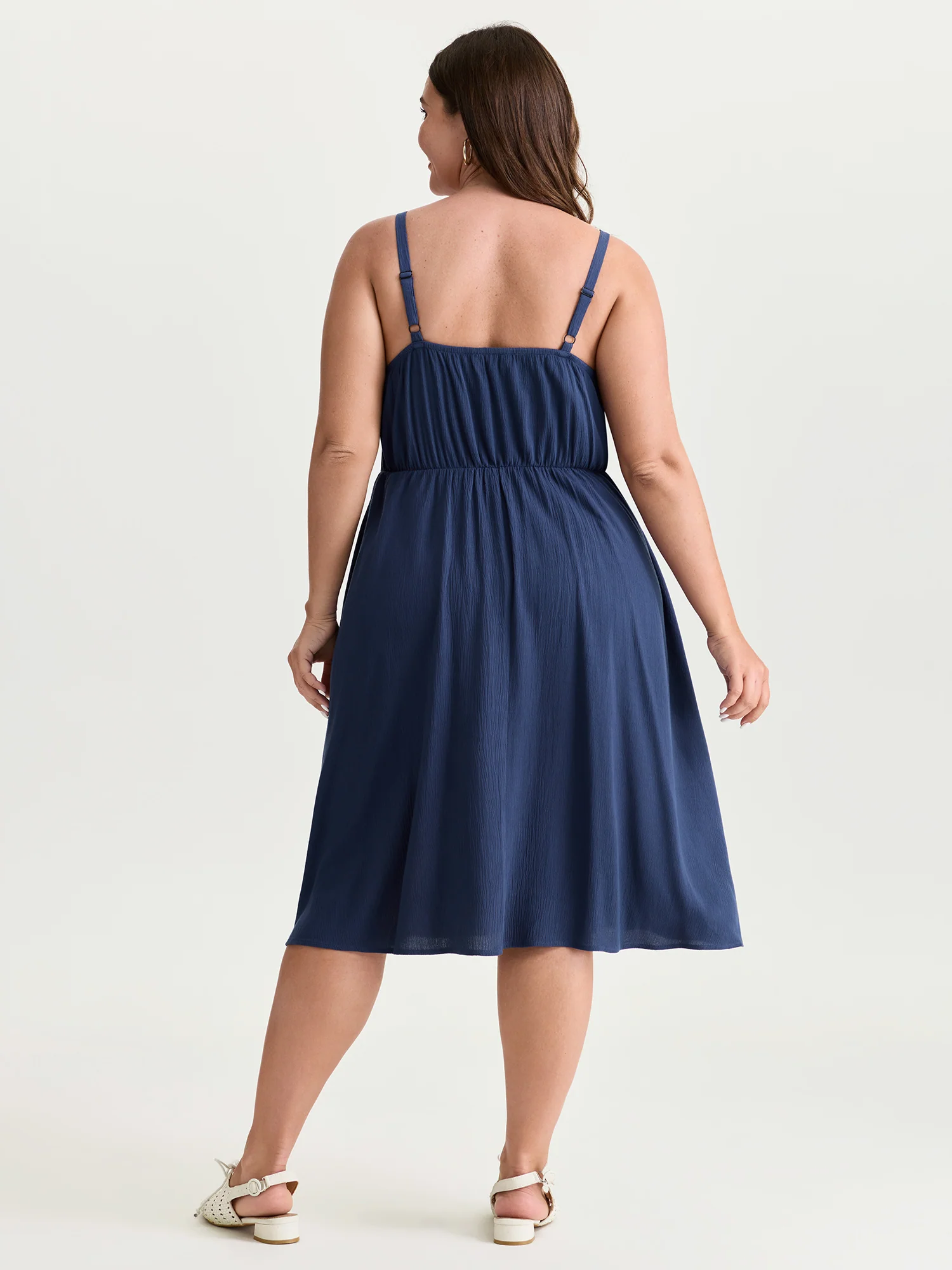 Stretchy Pleated Waist Flowy Fit Midi Dress - Image 4
