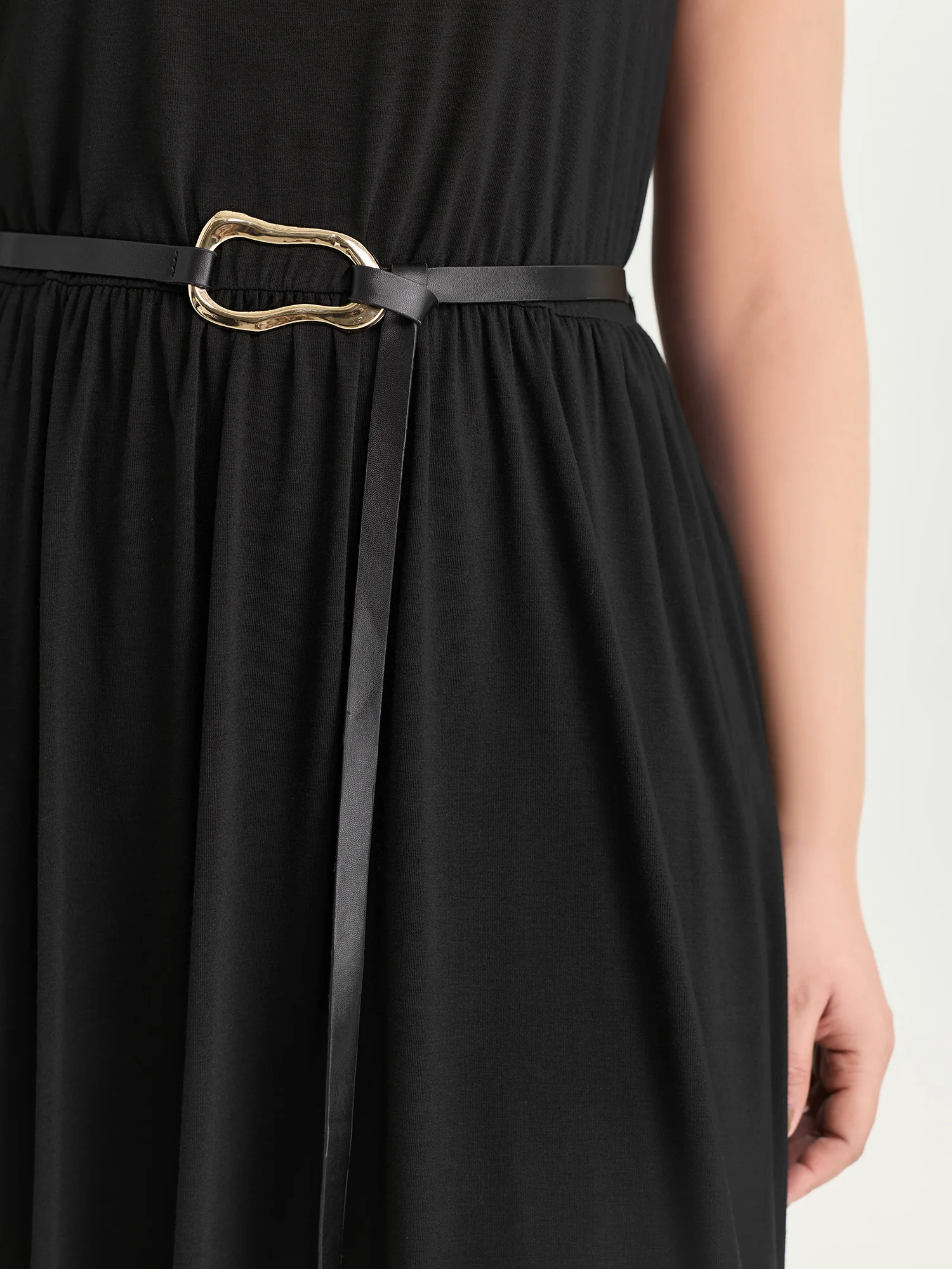Stretchy Pleated Waist-Tie Midi Dress - Image 4