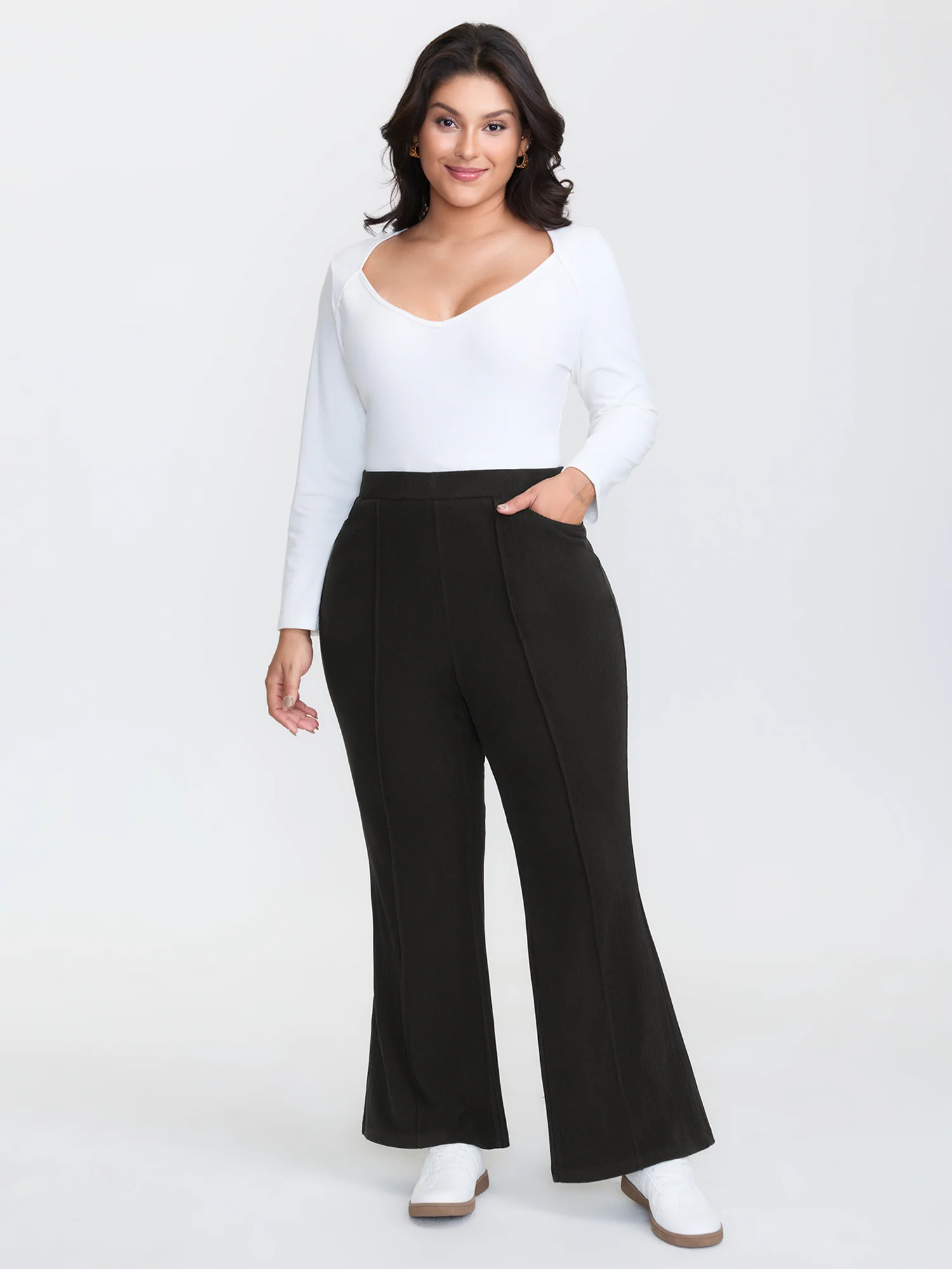 Stretchy Pockets Mid Rise Bootcut Pants - Image 2