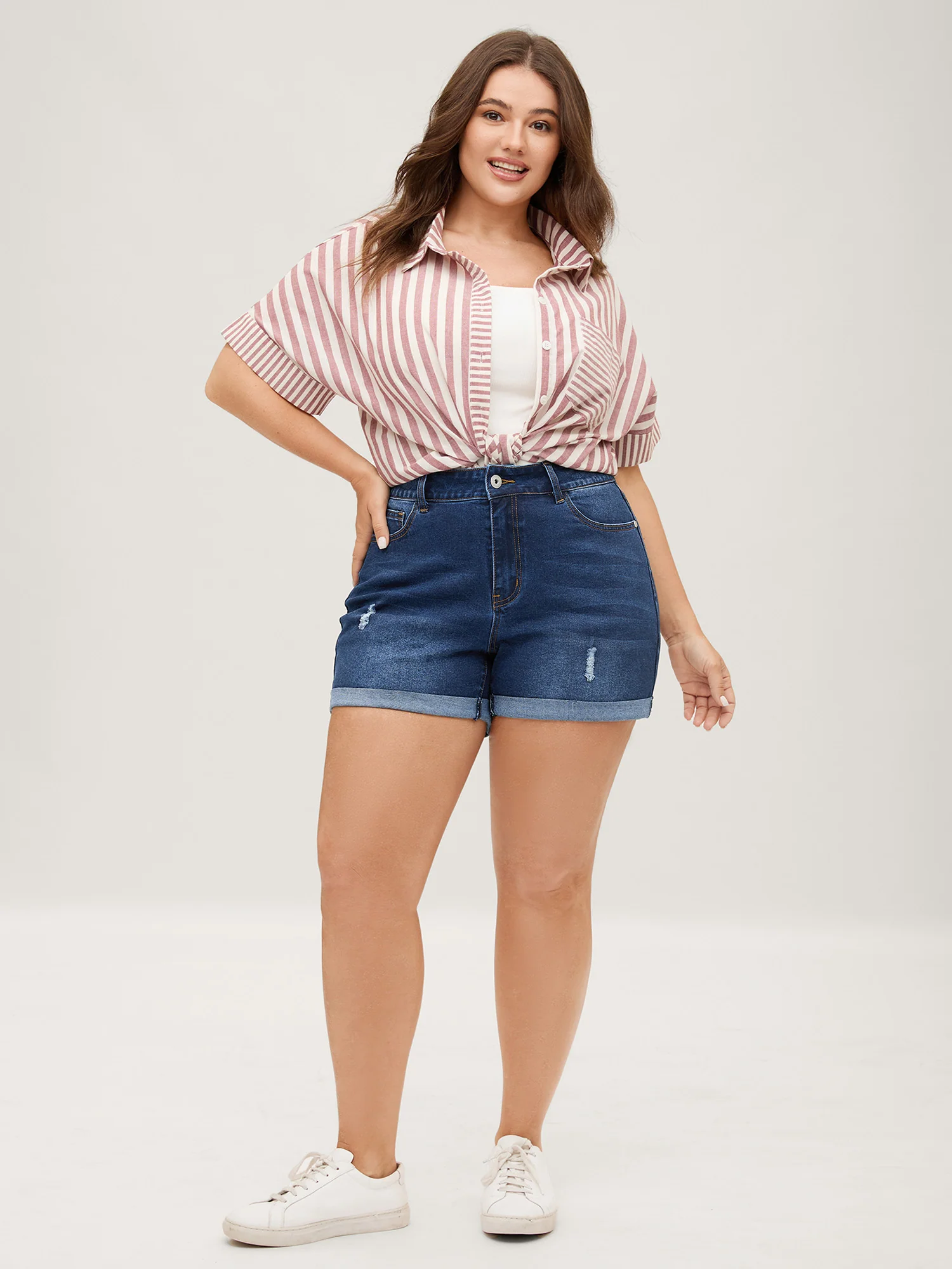 Stretchy Ripped Skinny Fit Denim Shorts - Image 4