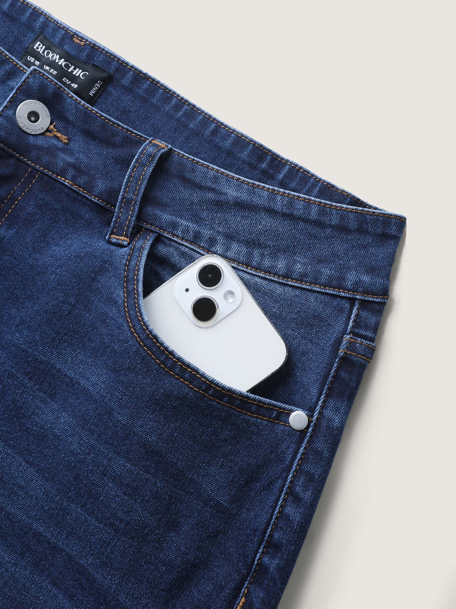 Stretchy Ripped Skinny Fit Denim Shorts - Image 6