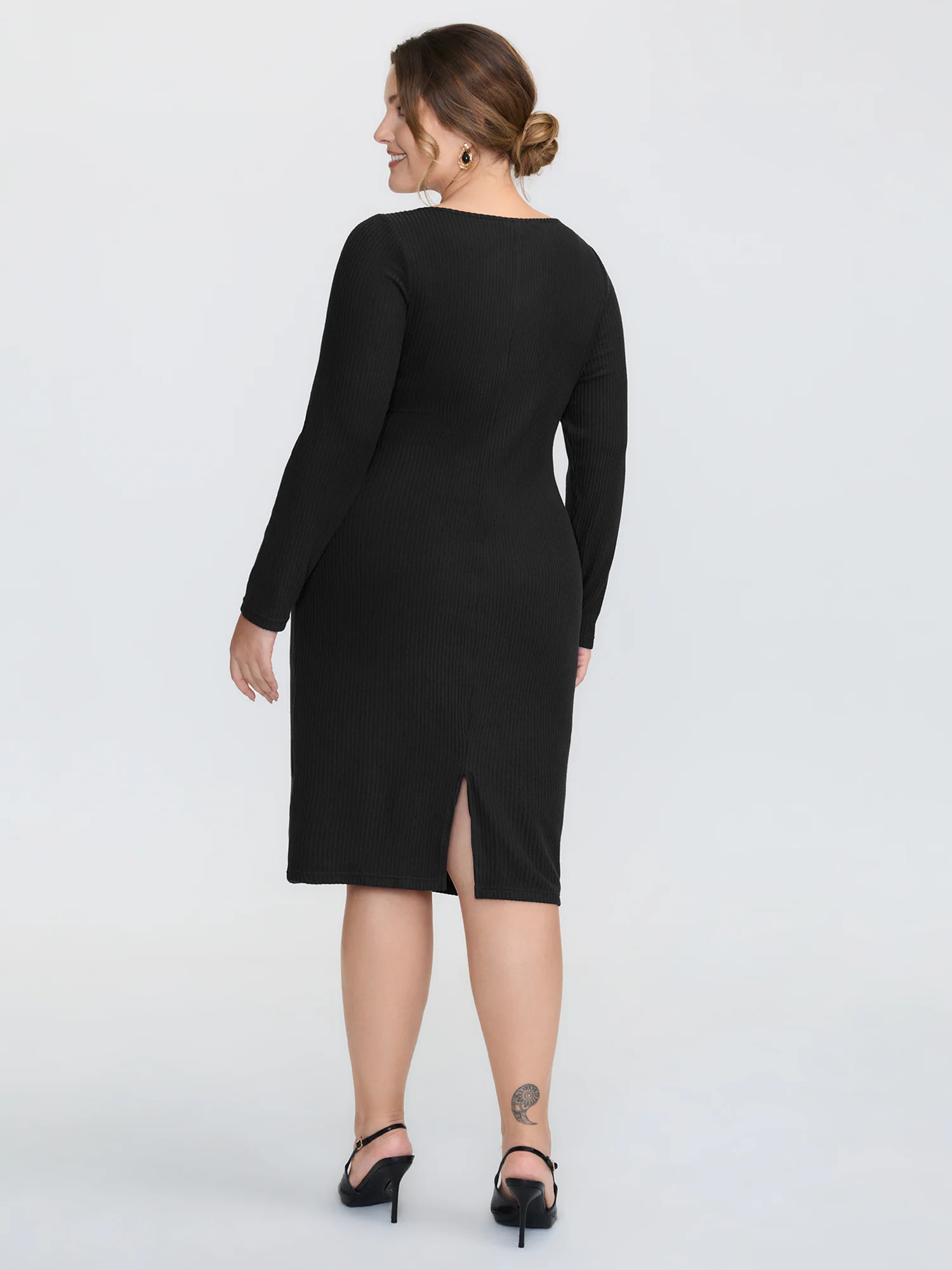 Stretchy Round Neck Lace-Up Midi Dress - Image 4