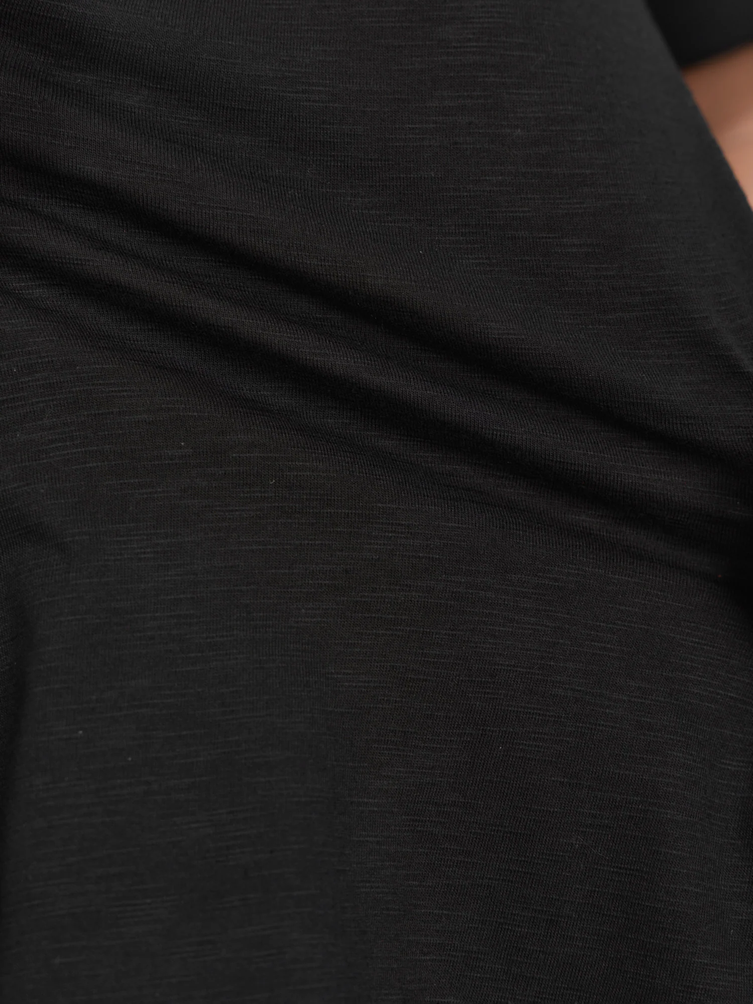 Stretchy Round Neck Plain Knit Top - Image 4
