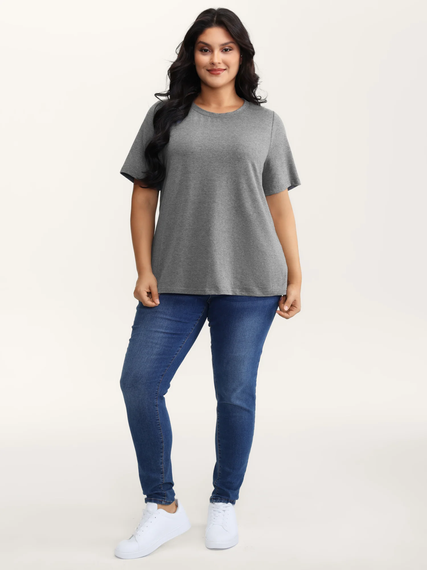 Stretchy Round Neck Solid T-Shirt - Image 19
