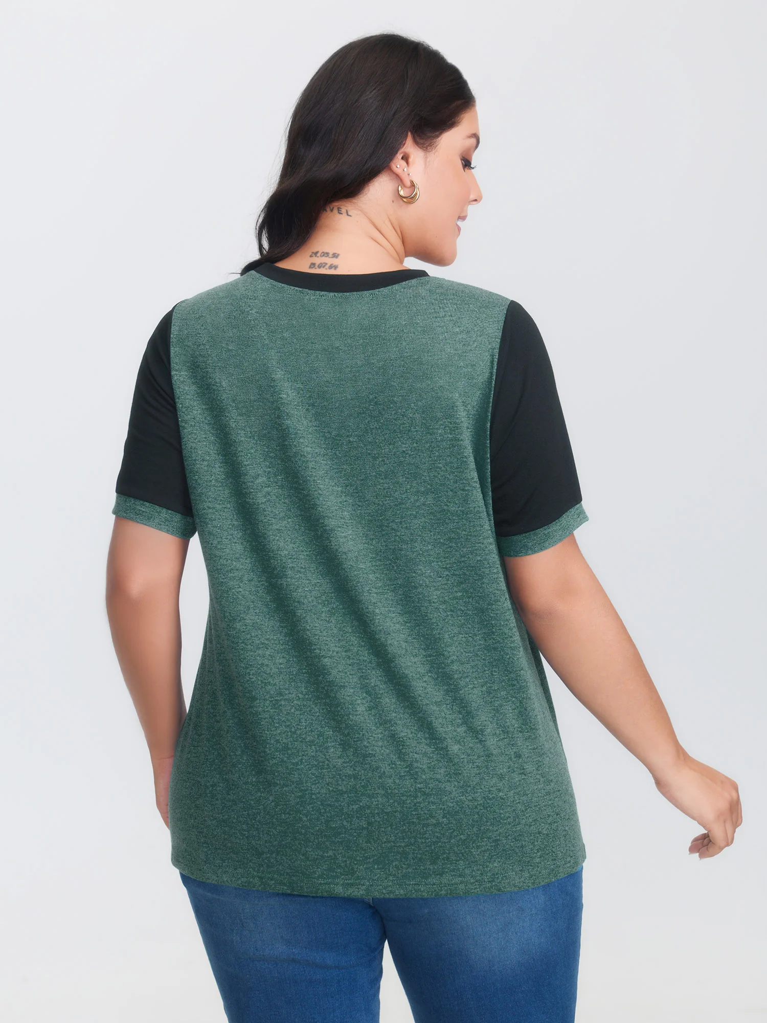 Stretchy Scalloped Lace Color Contrast T-Shirt - Image 24