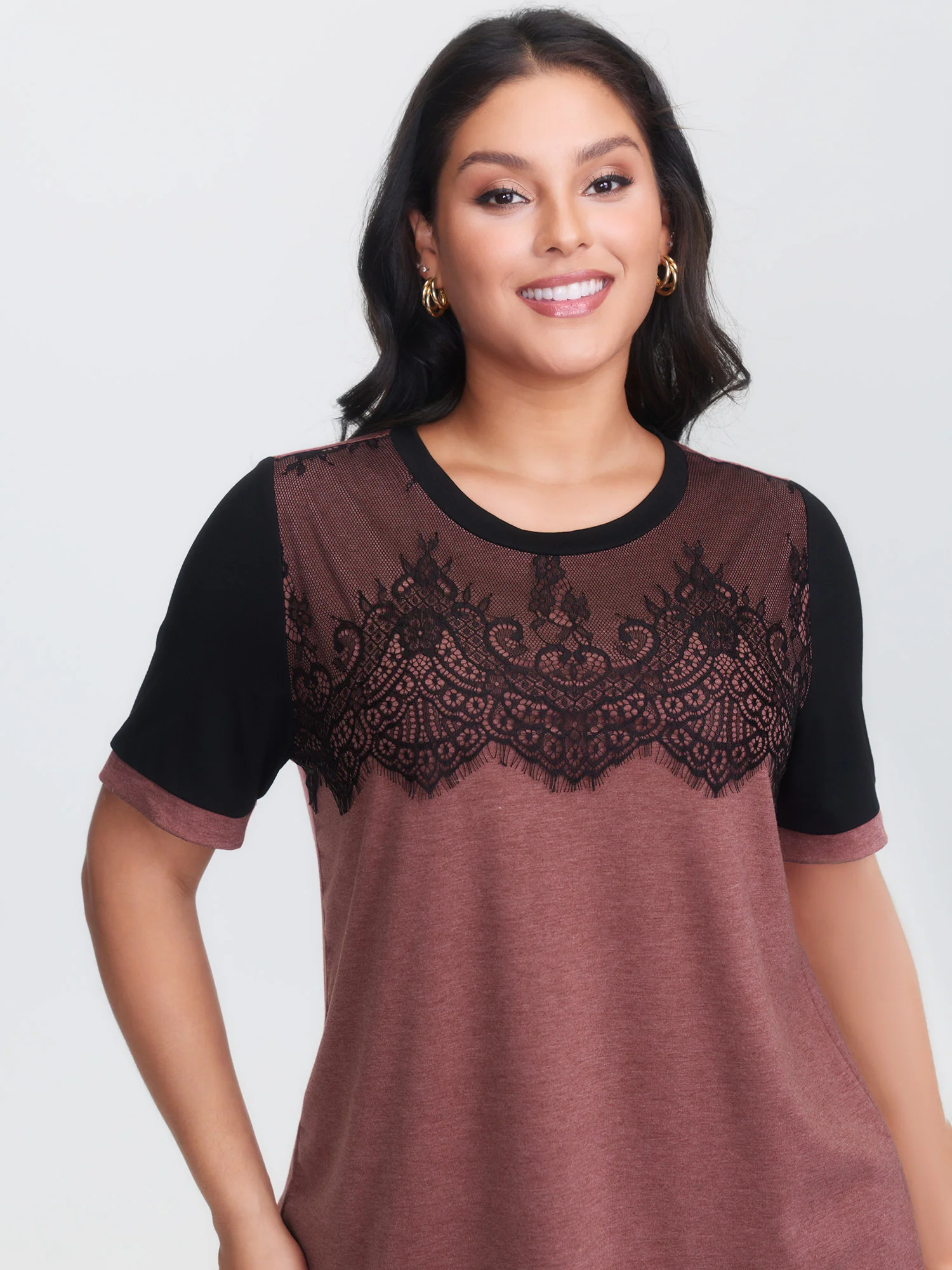 Stretchy Scalloped Lace Color Contrast T-Shirt - Image 25