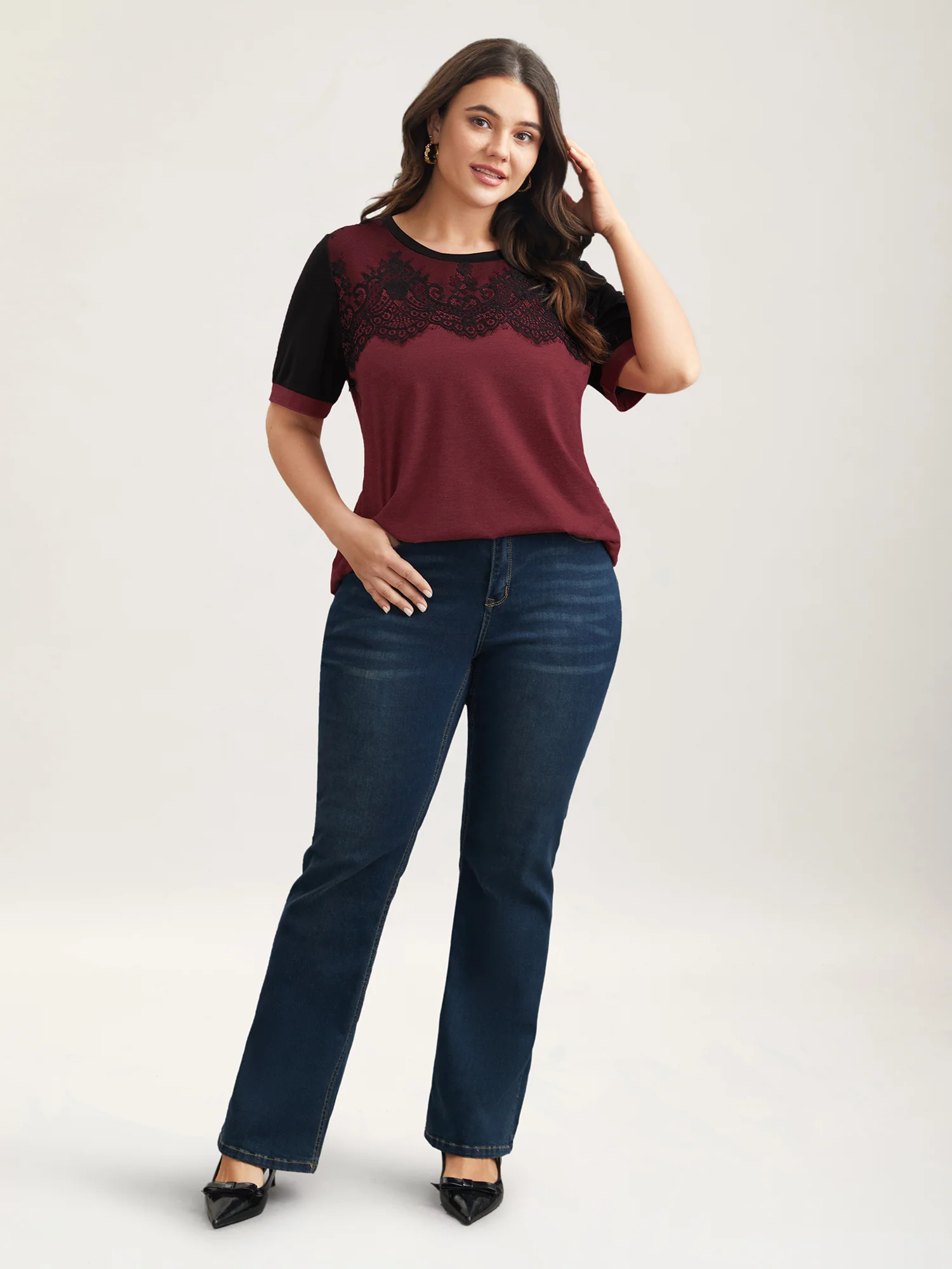 Stretchy Scalloped Lace Color Contrast T-Shirt - Image 4