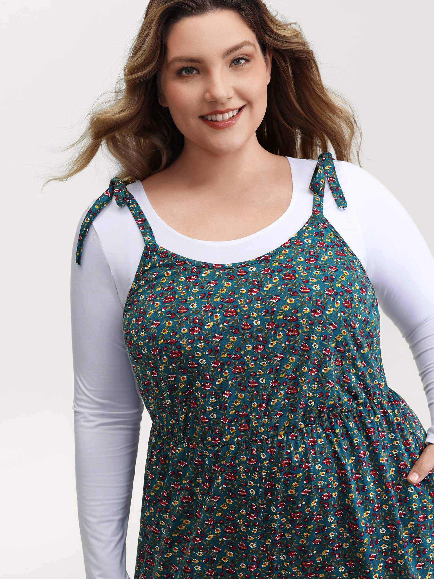 Stretchy Shoulder-Tie Floral Jumpsuit - Image 2