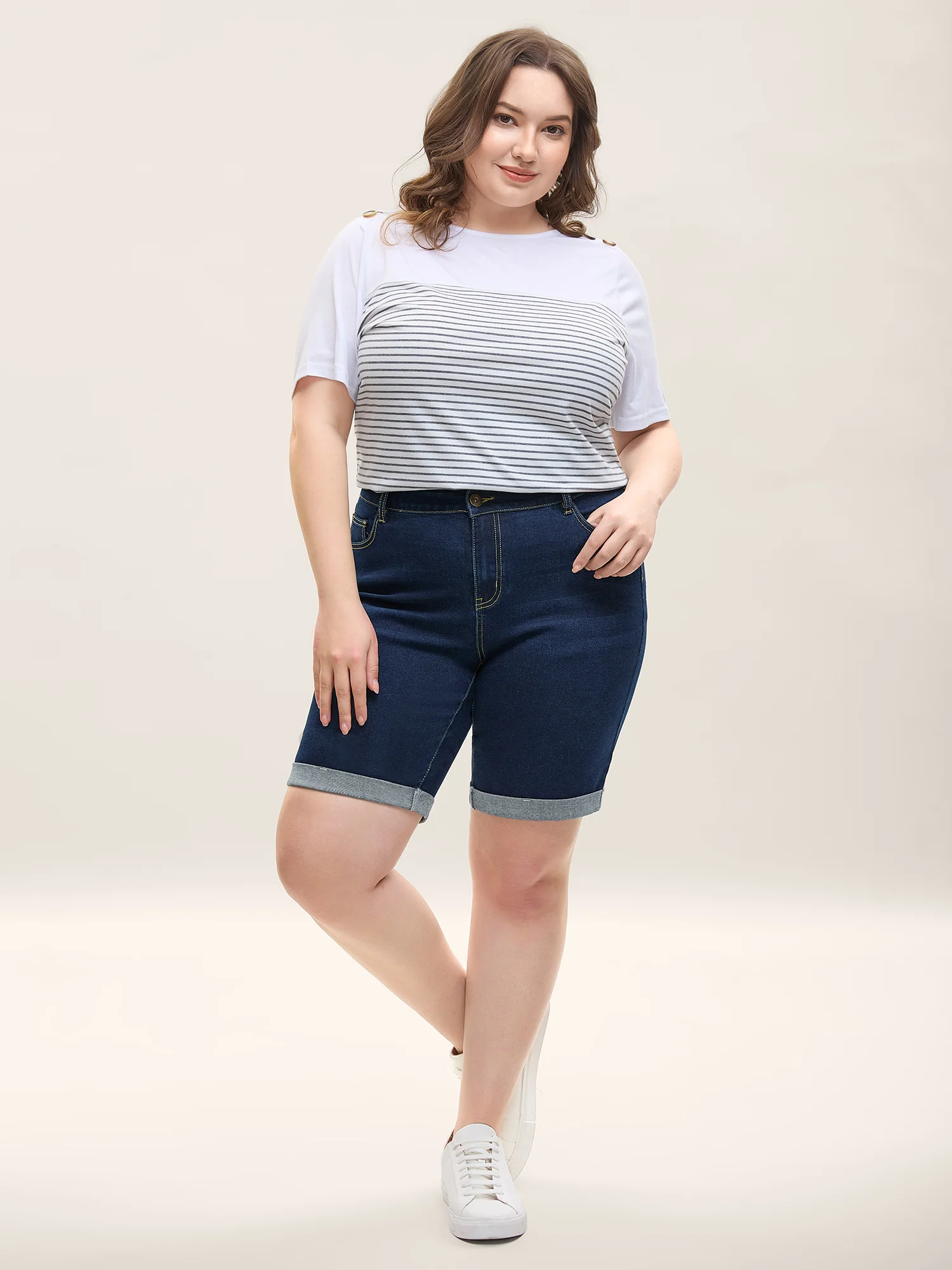 Thigh-Friendly Skinny-Fit High-Rise Denim Shorts - Image 2