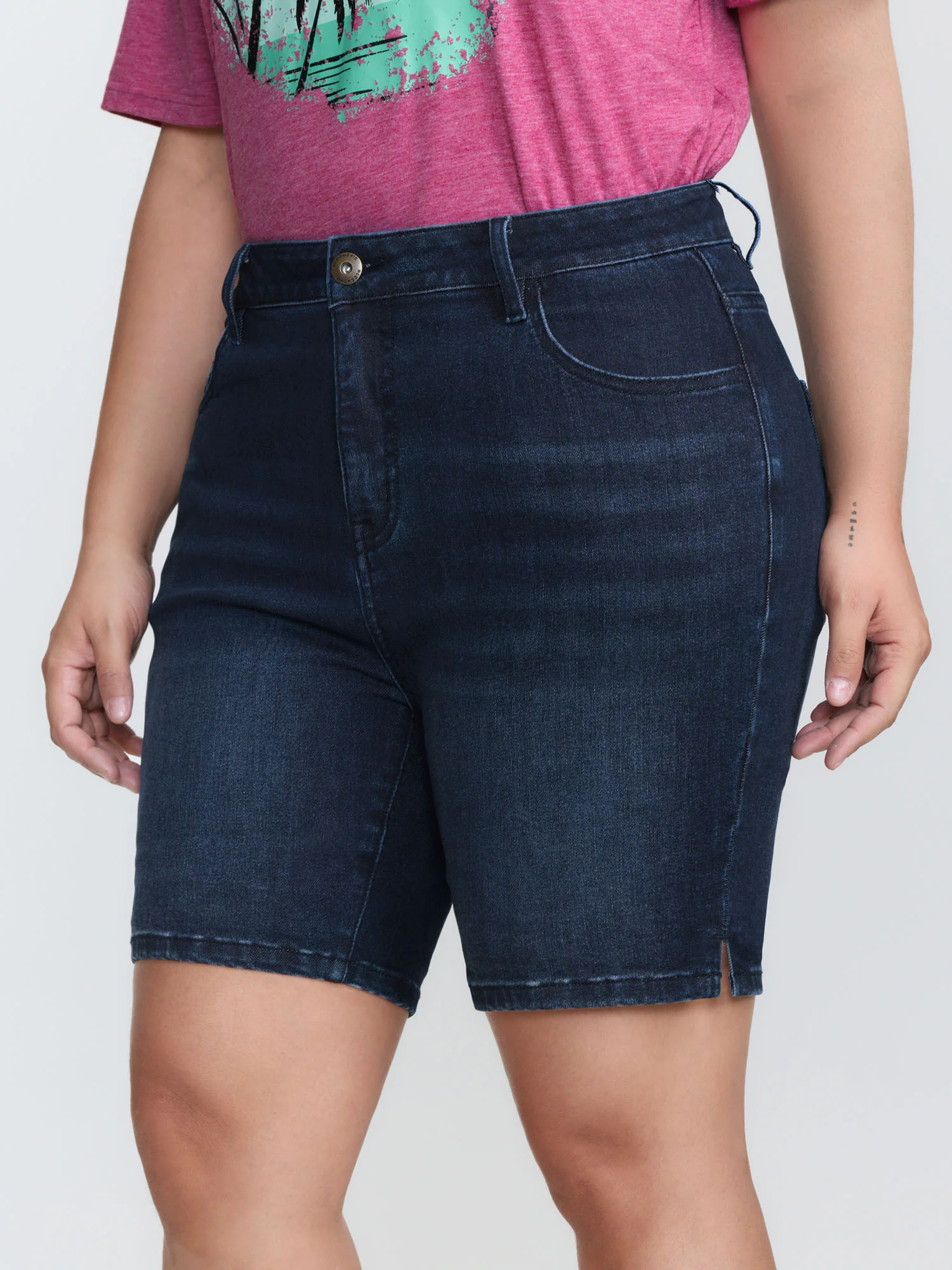 Stretchy Skinny-Fit Denim Shorts - Image 2
