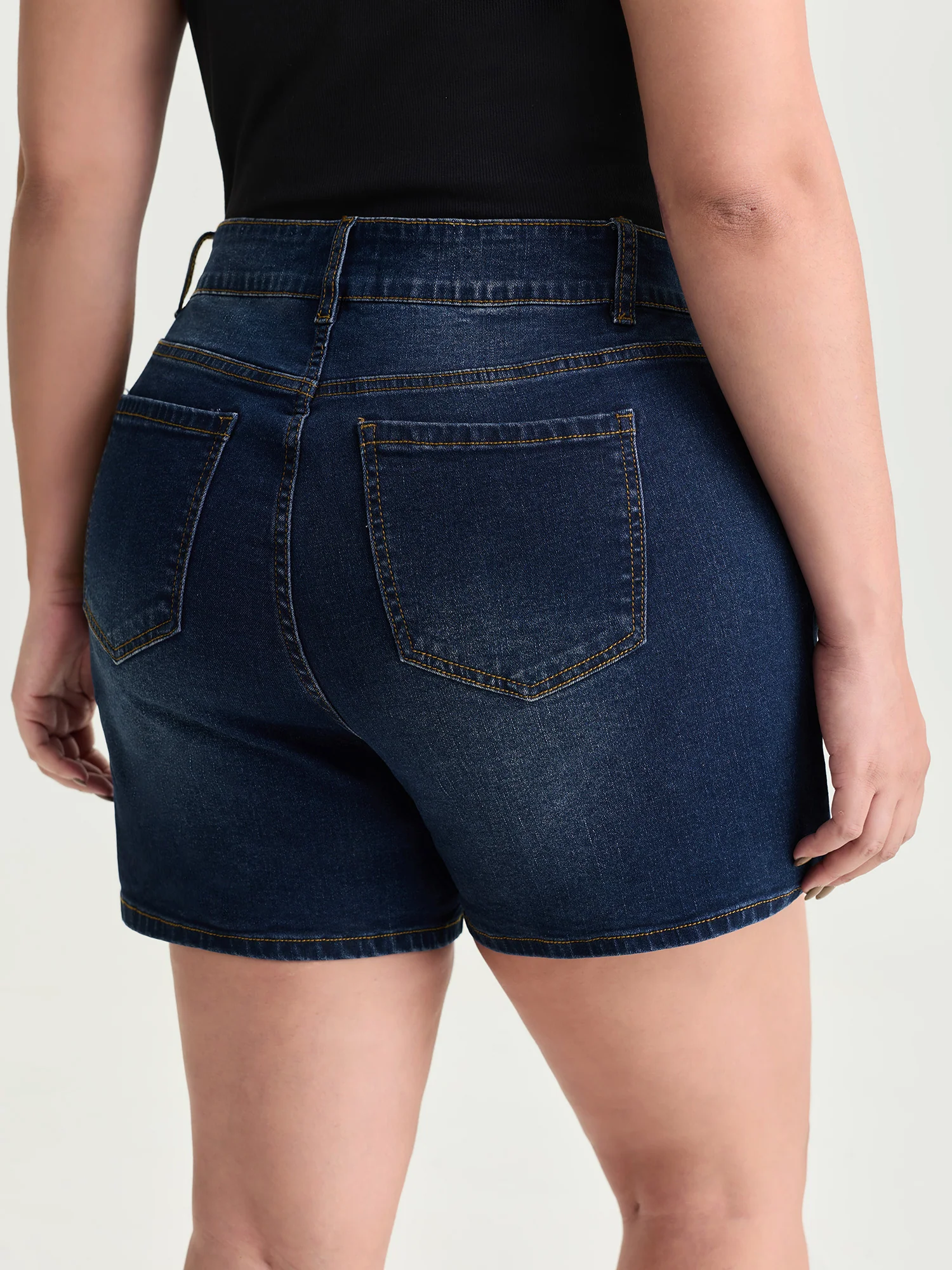 Stretchy Skinny-Fit High-Rise Denim Shorts - Image 6