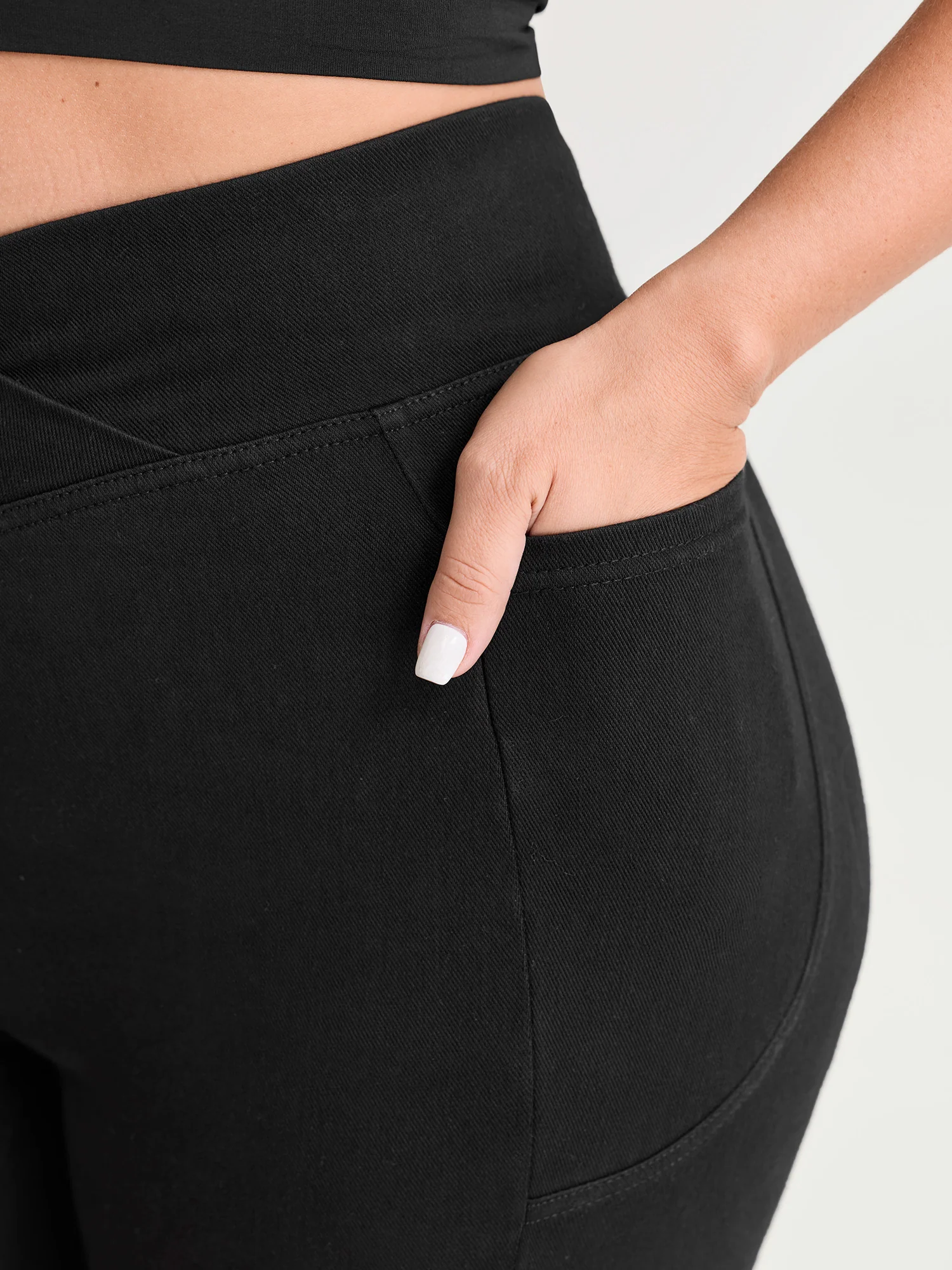 Stretchy Skinny-Fit Overlap Waist Jeans - Image 3