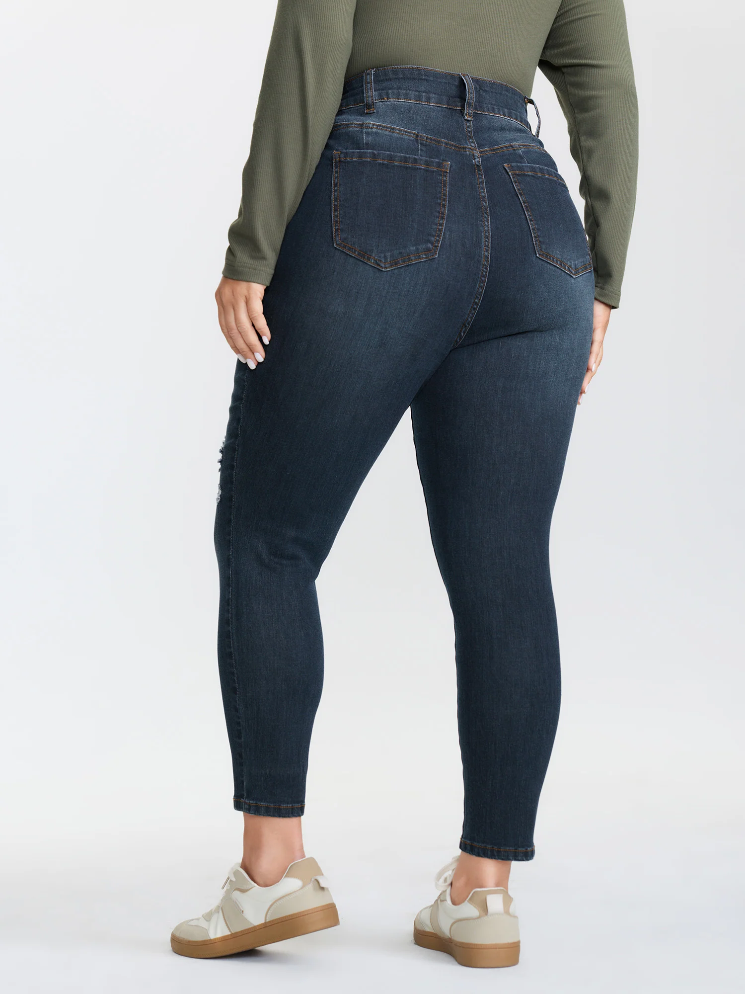 Hip Sculpting High-Rise Skinny-Fit Cropped Jeans - Image 5
