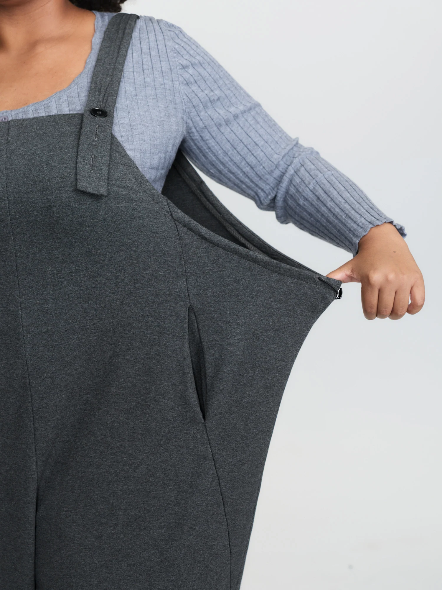 Stretchy Solid Adjustable Overall Jumpsuit - Image 3