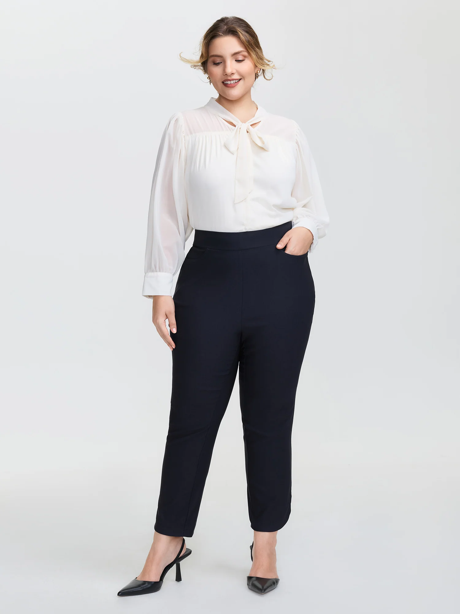 Stretchy Split Hem Cropped Pants - Image 2