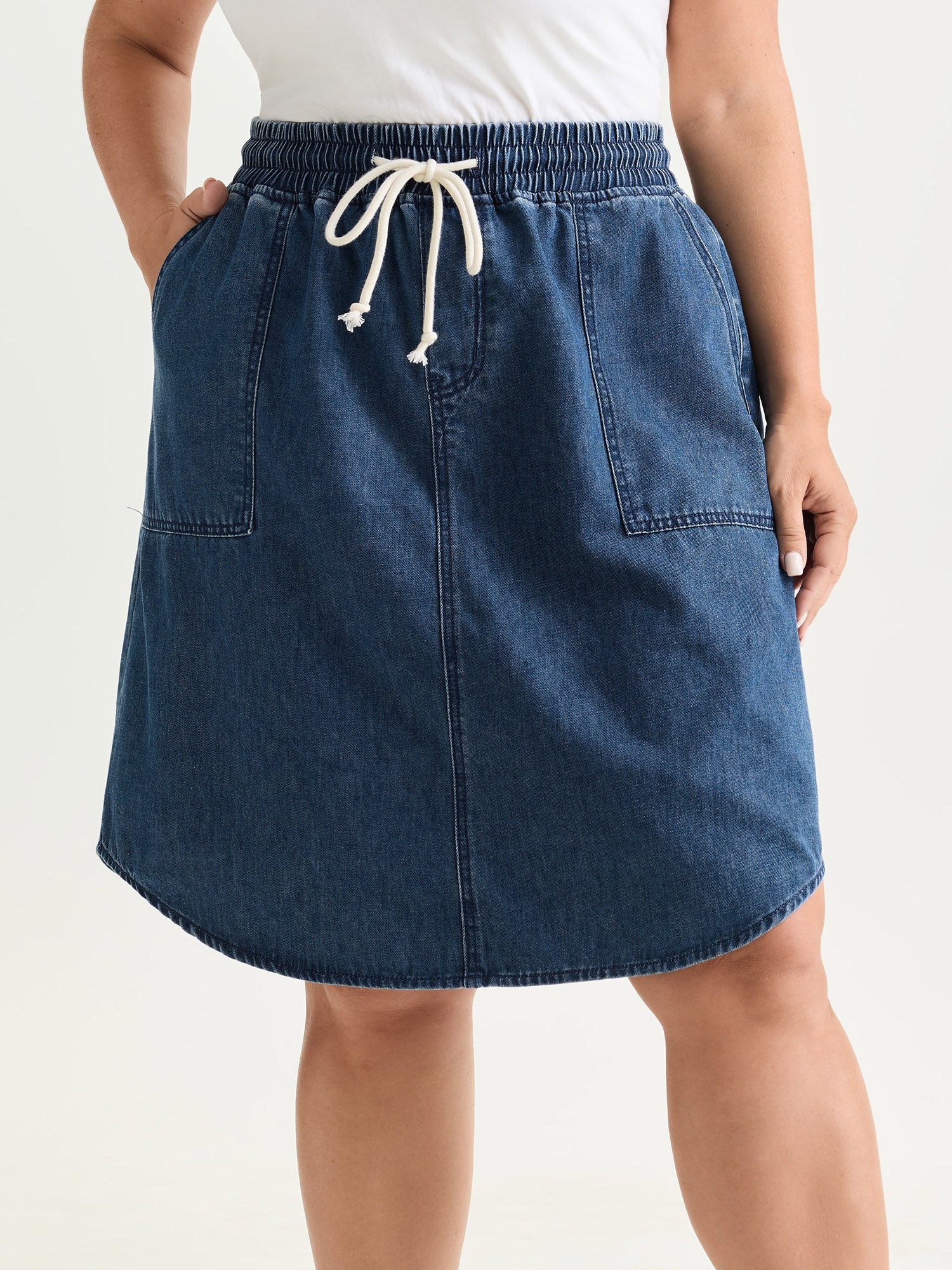 Stretchy Straight-Fit Denim Mini Skirt - Image 2