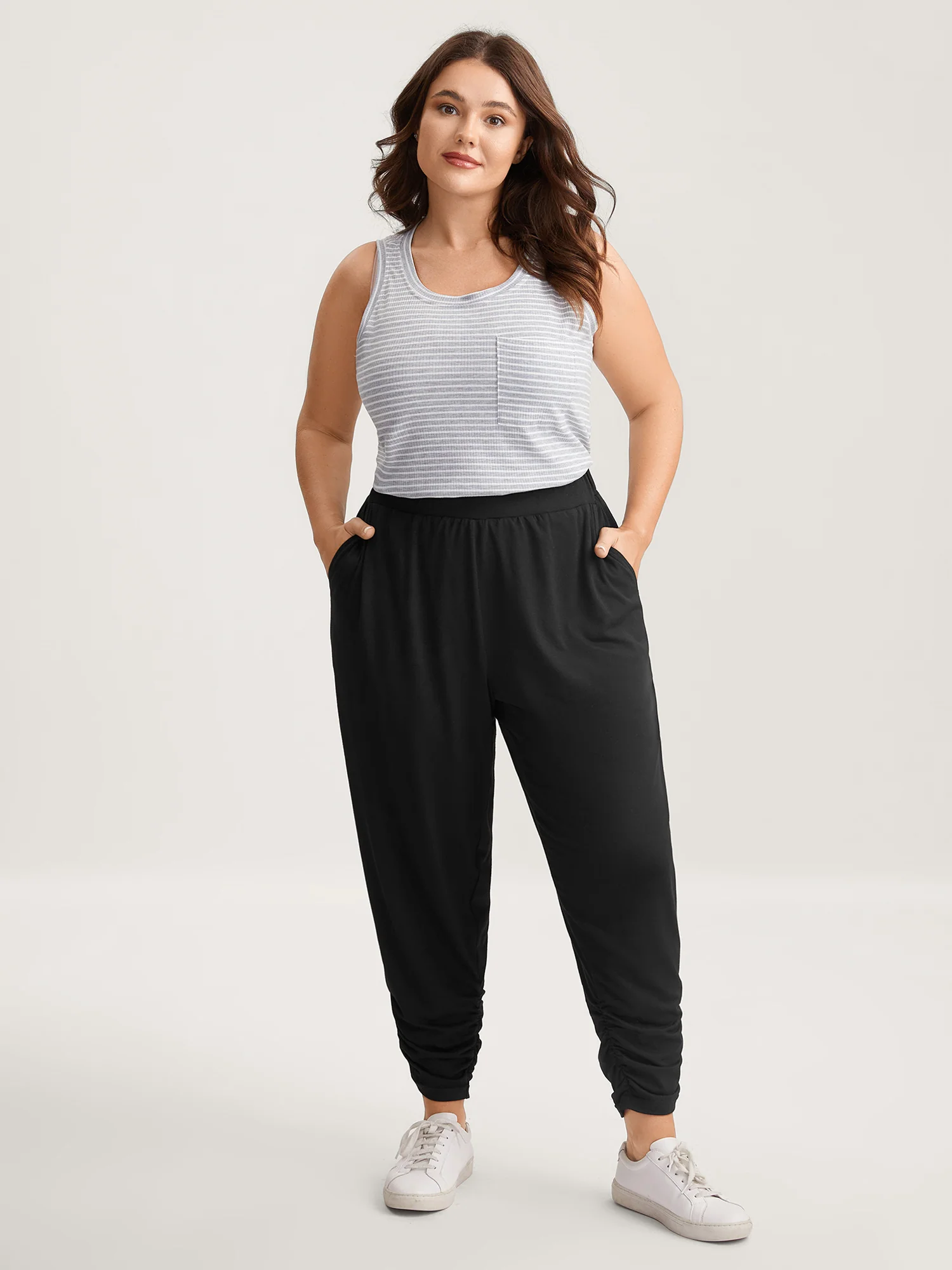 Stretchy Straight-Leg Gathered Hem Pants - Image 3