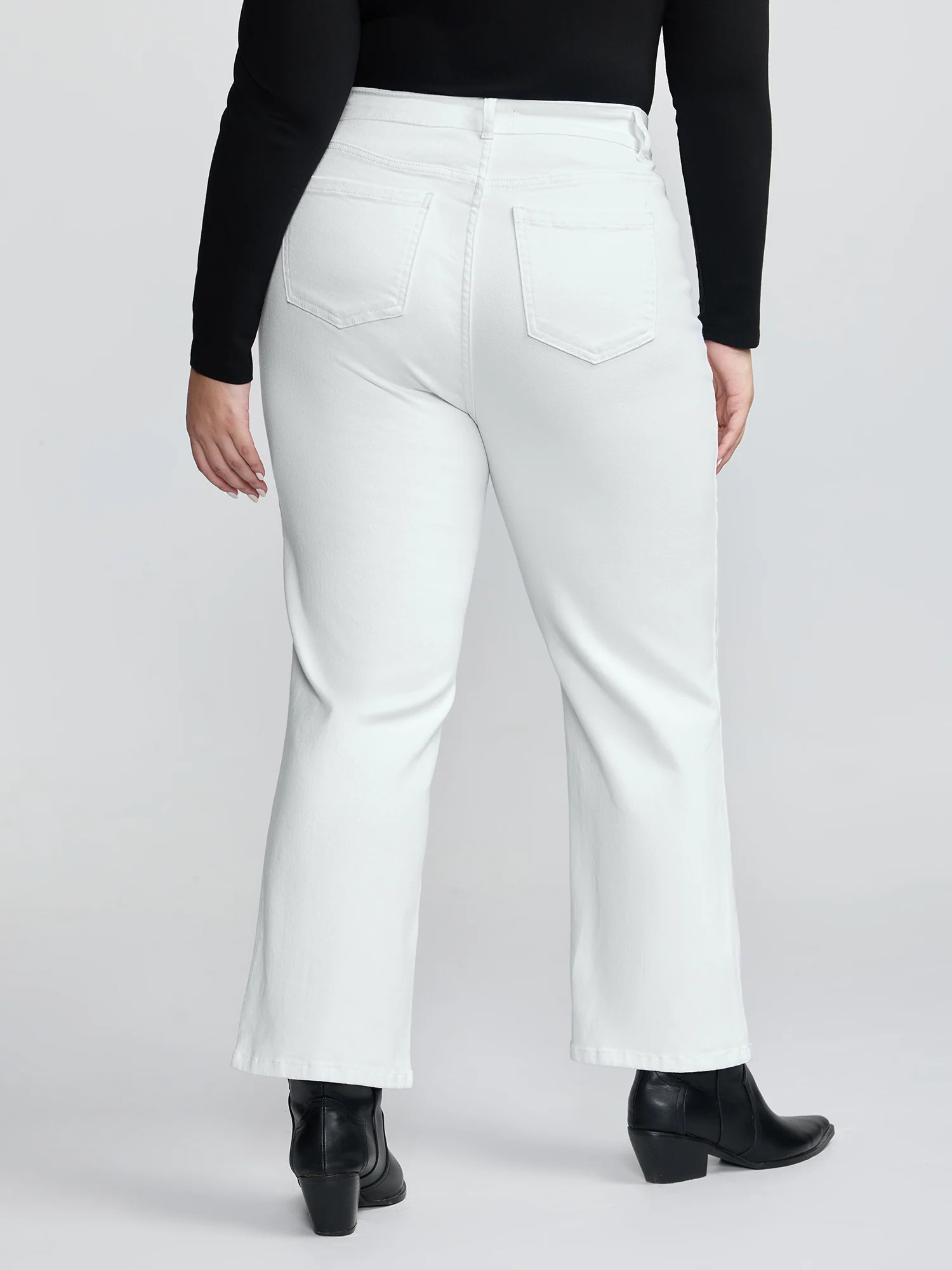 Stretchy Straight-Leg Jeans - Image 5