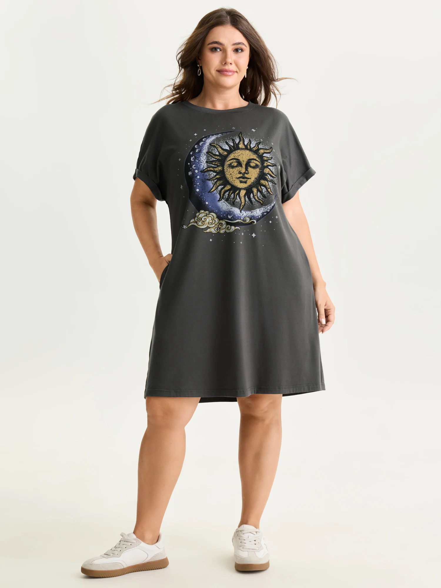 Stretchy Sun Moon Print T-Shirt Midi Dress - Image 3