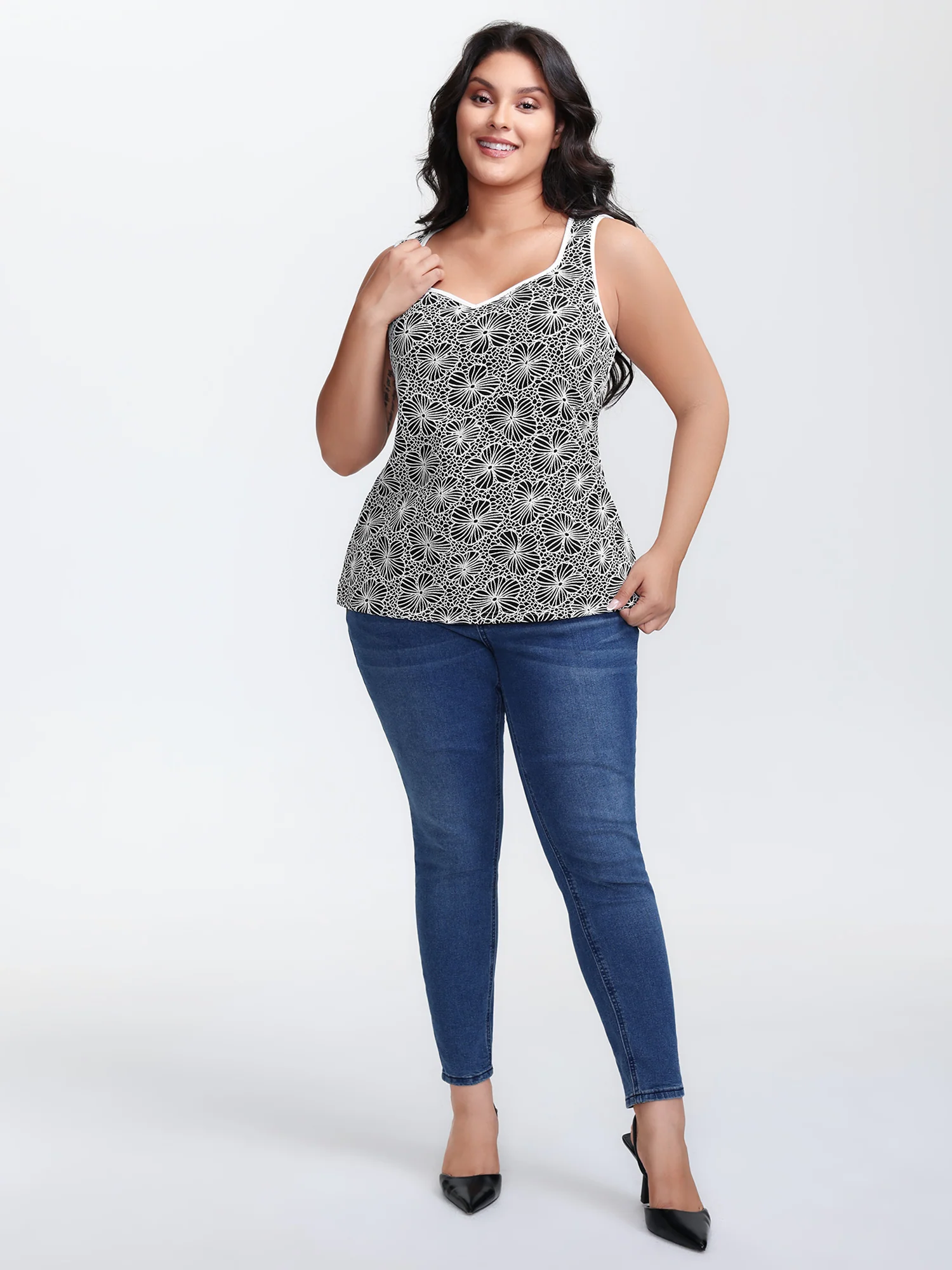 Stretchy Textured Two-Tone Jacquard Tank Top - Image 3
