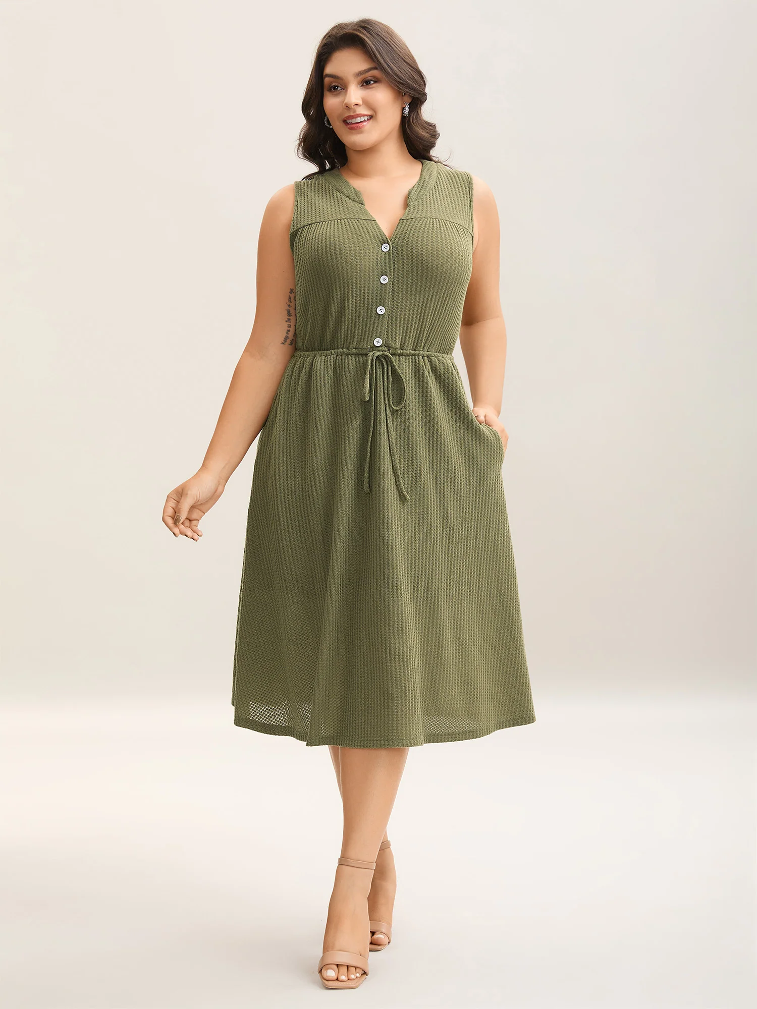 Stretchy Textured Waist-Tie Midi Dress - Image 3