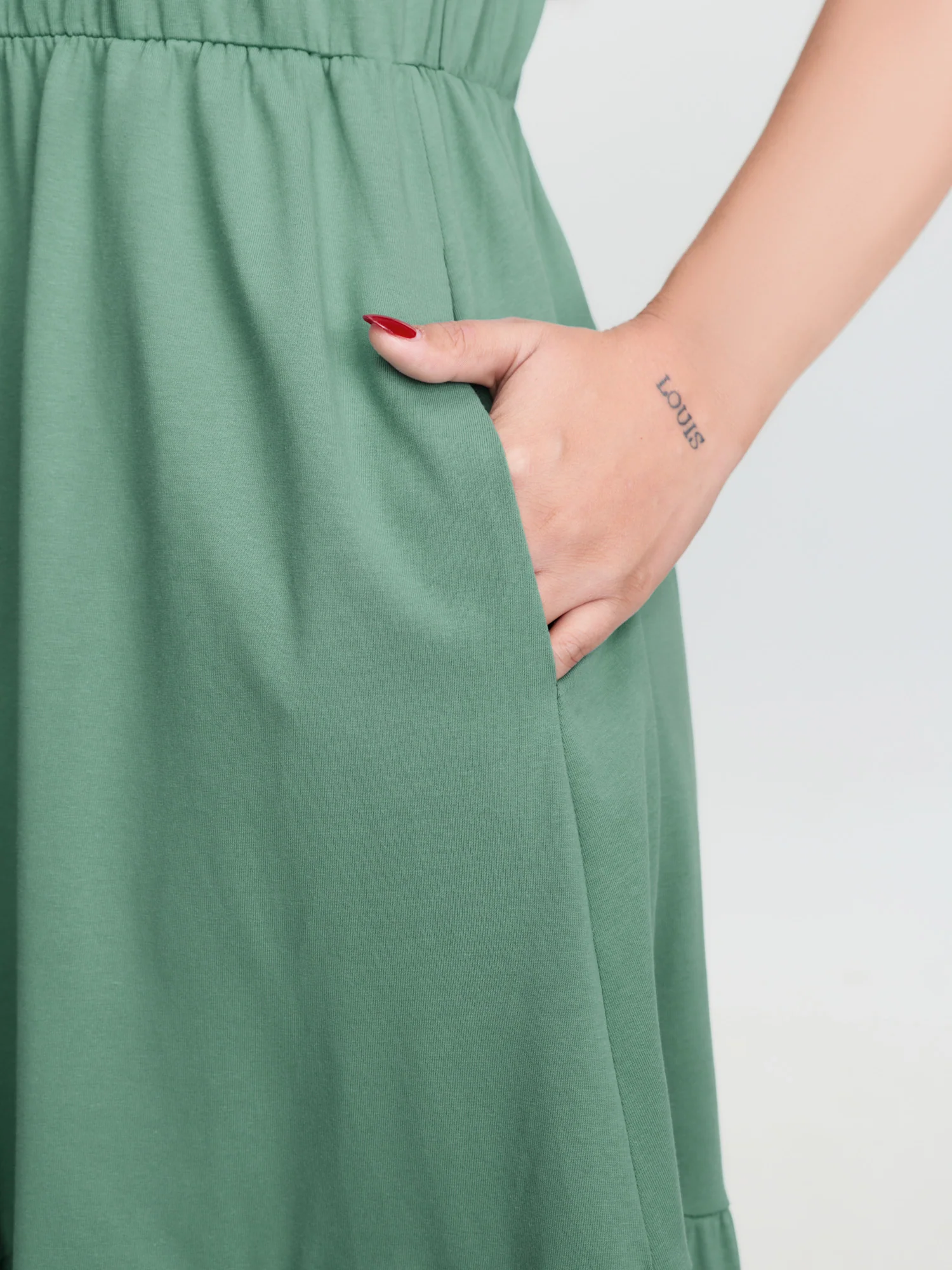 Stretchy Tiered Flowy Maxi Dress - Image 4
