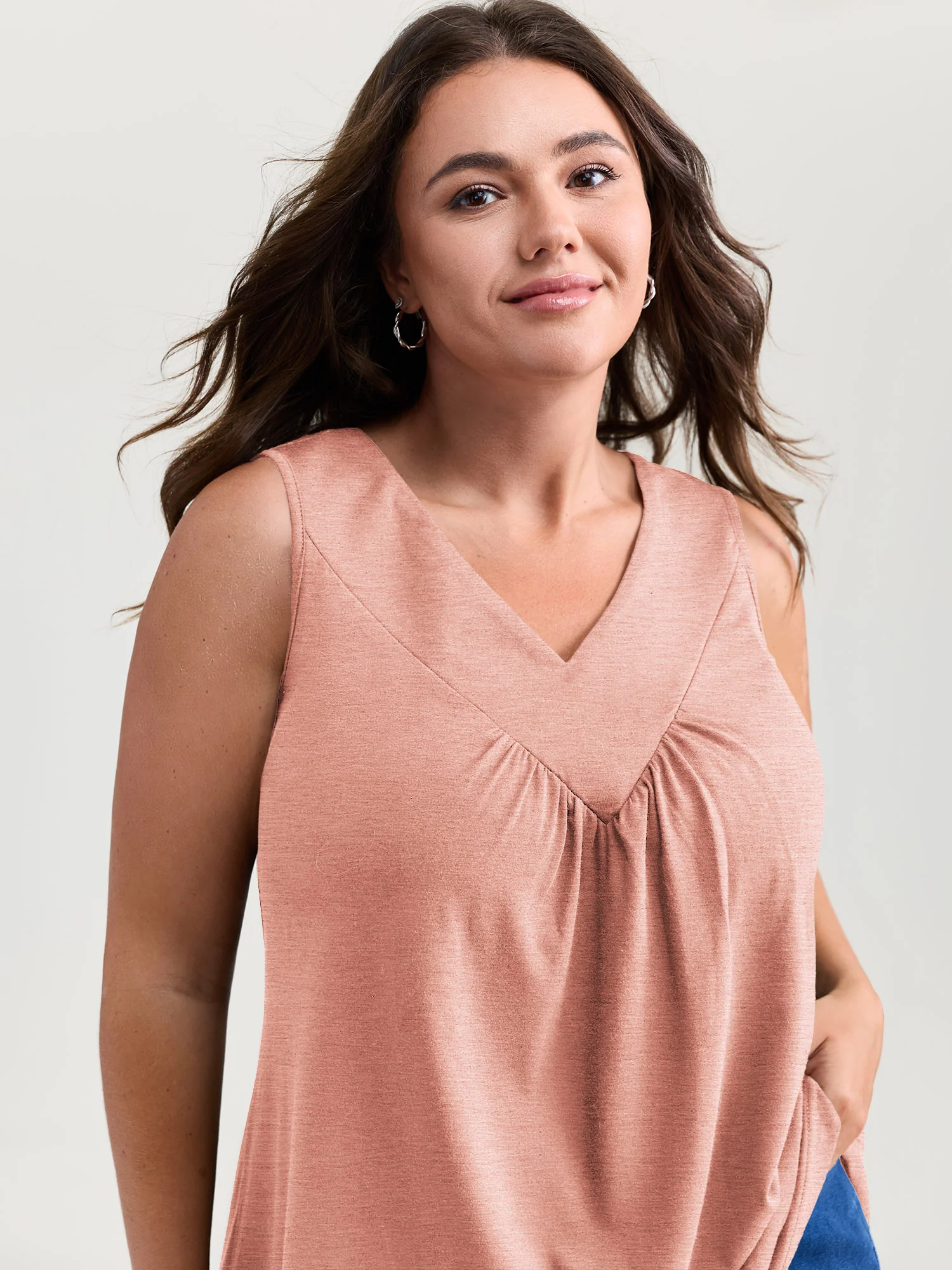 Stretchy V-Neck Pleated Tank Top - Image 11
