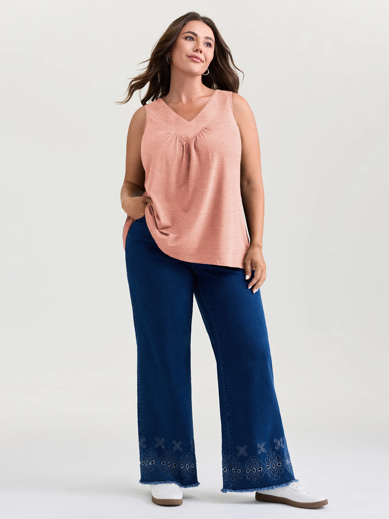Stretchy V-Neck Pleated Tank Top - Image 13