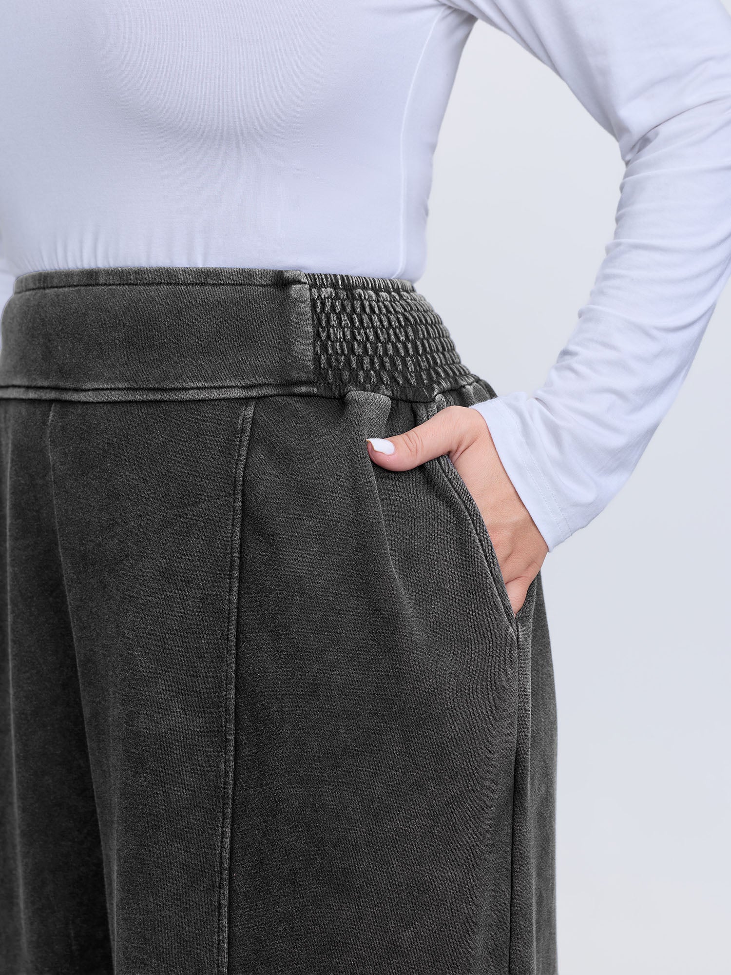 Stretchy Vintage Wash Wide-Leg Pants - Image 3