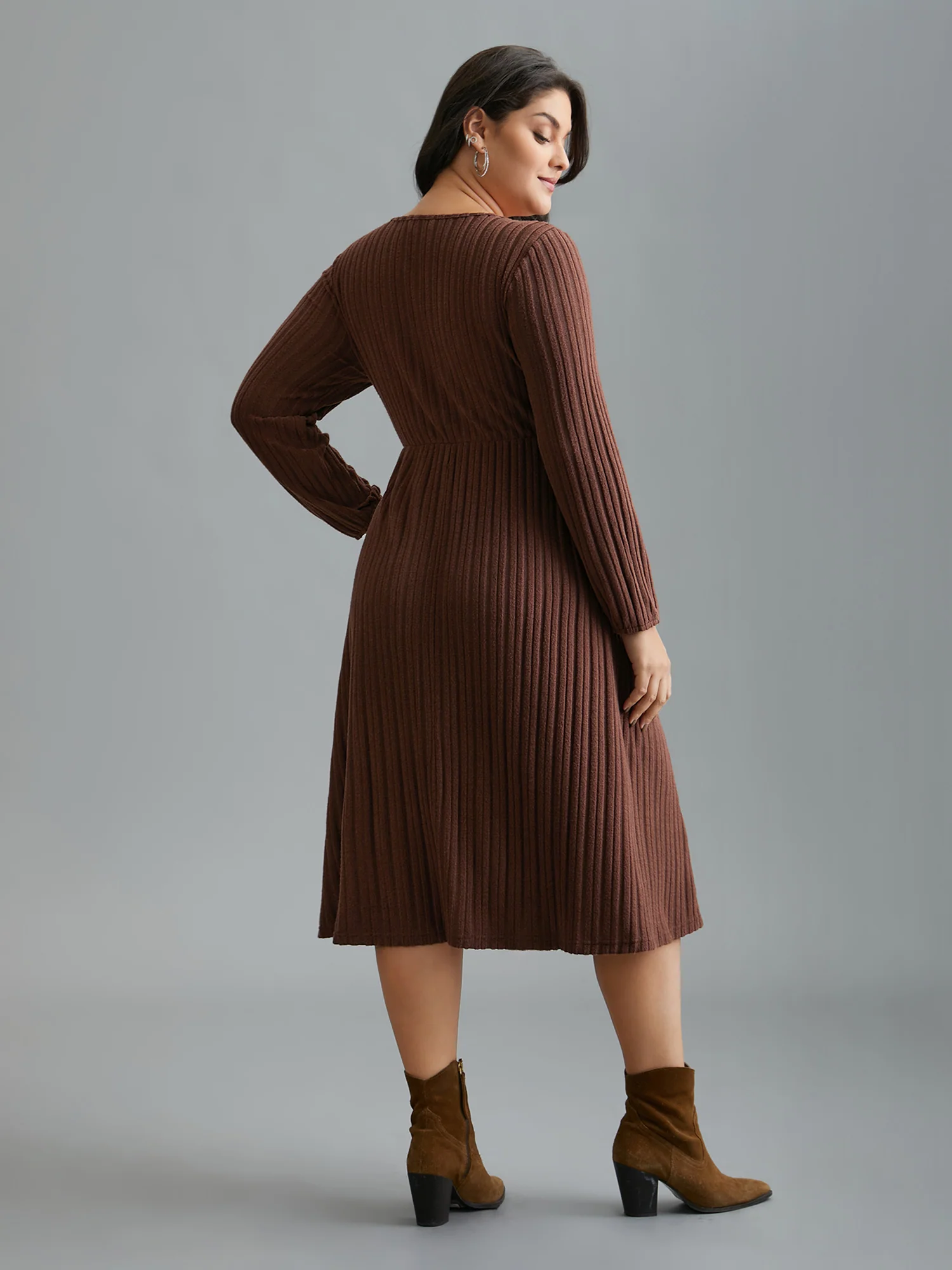 Stretchy Waist Defining Knit Midi Dress - Image 5