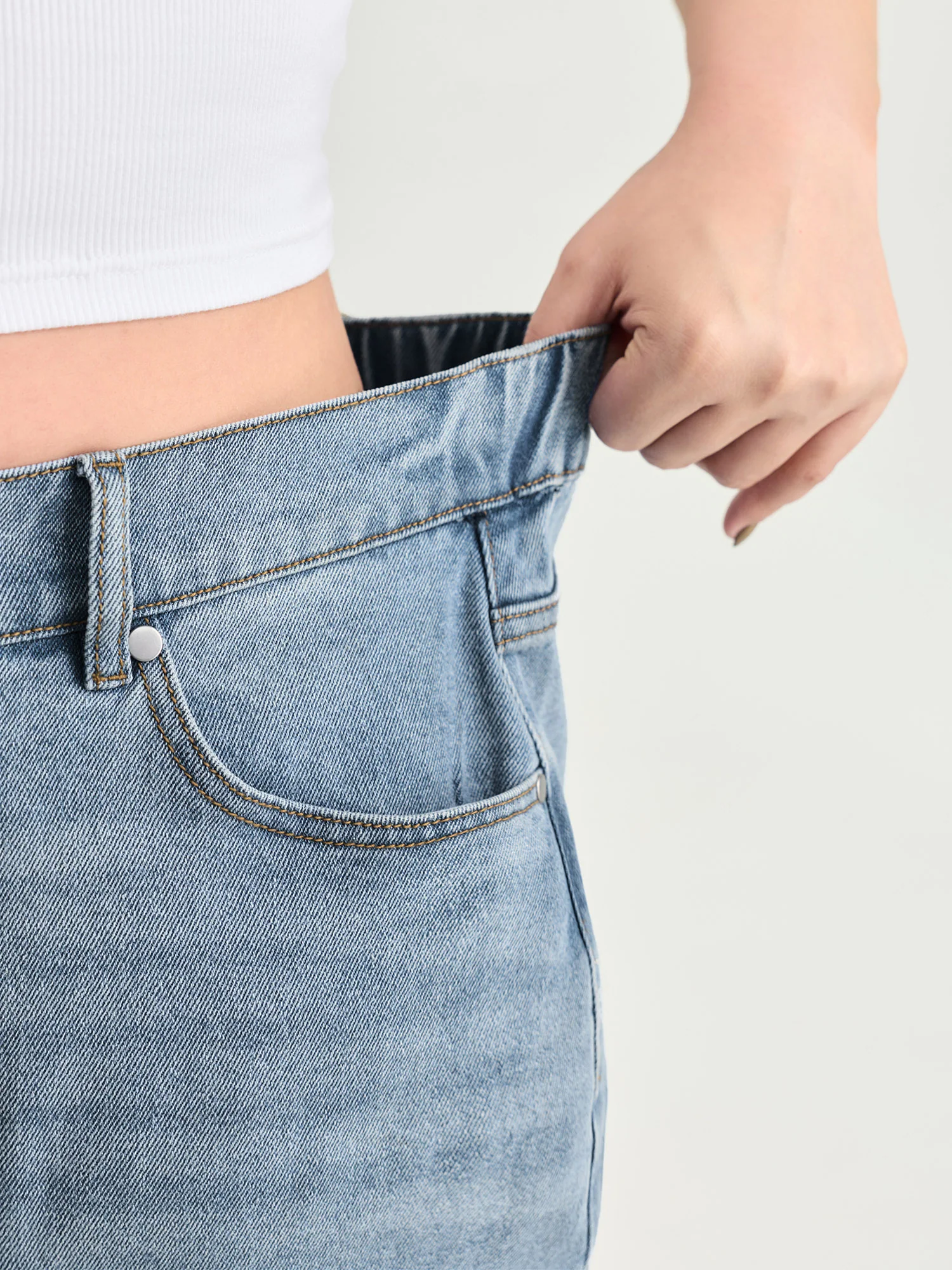 Stretchy Waist Faded Bermuda Denim Shorts - Image 4