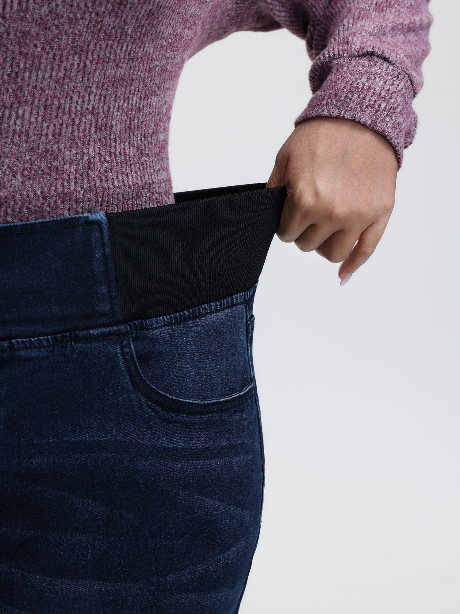 Stretchy Waist Flared Hem Jeans - Image 4