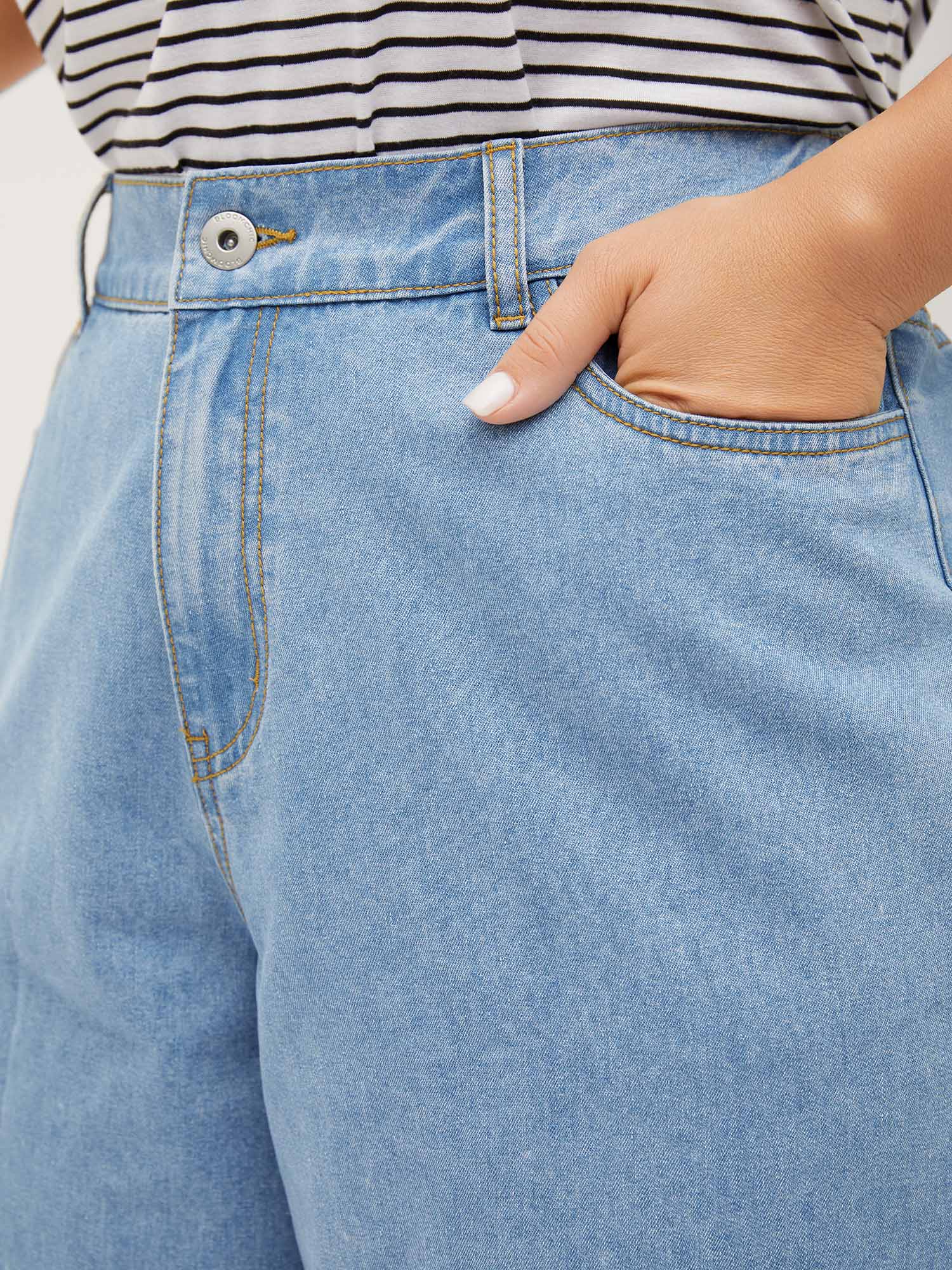 Stretchy Waist Flared Hem Jeans - Image 3